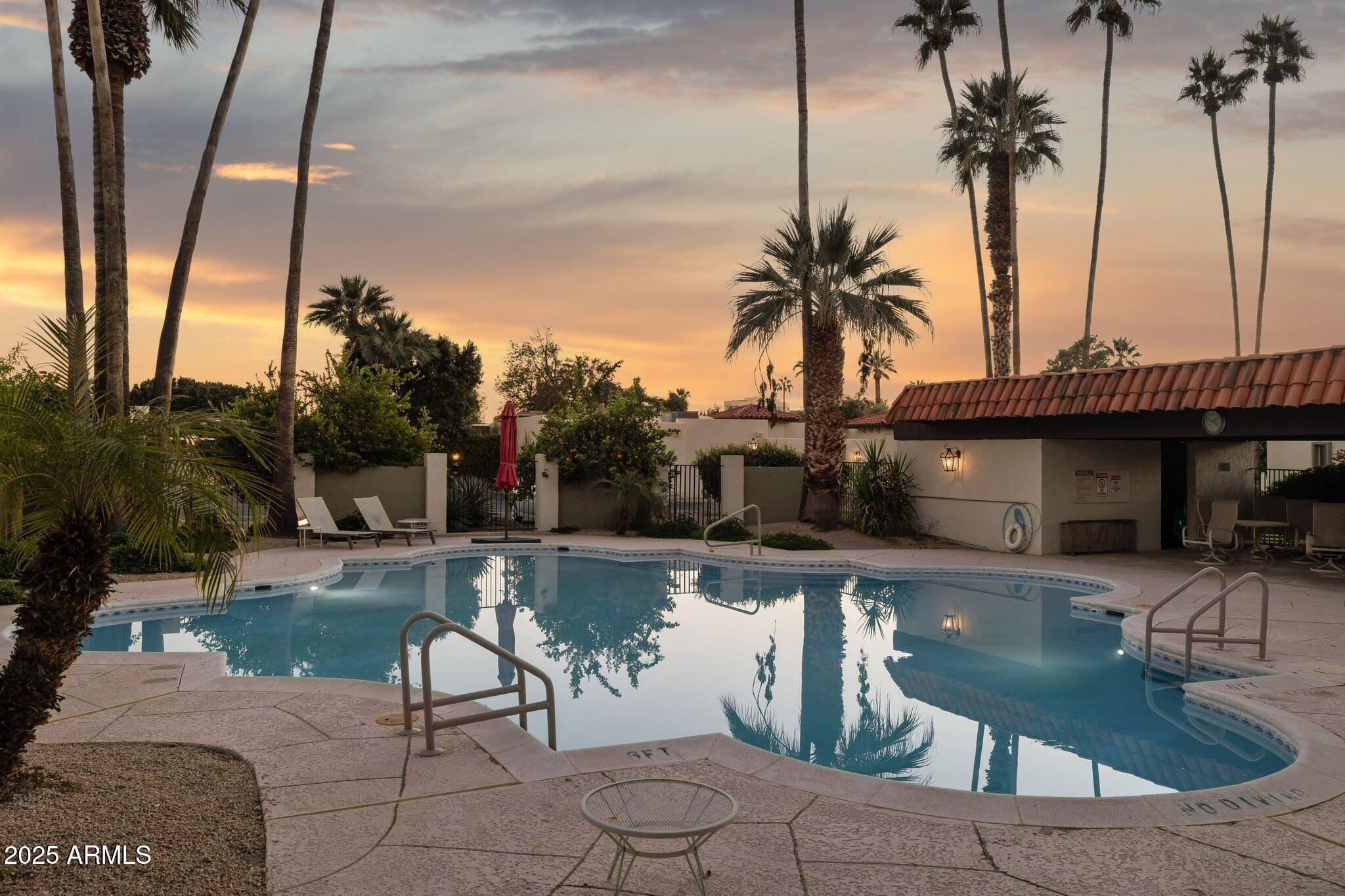 5351 N QUESTA TIERRA Drive