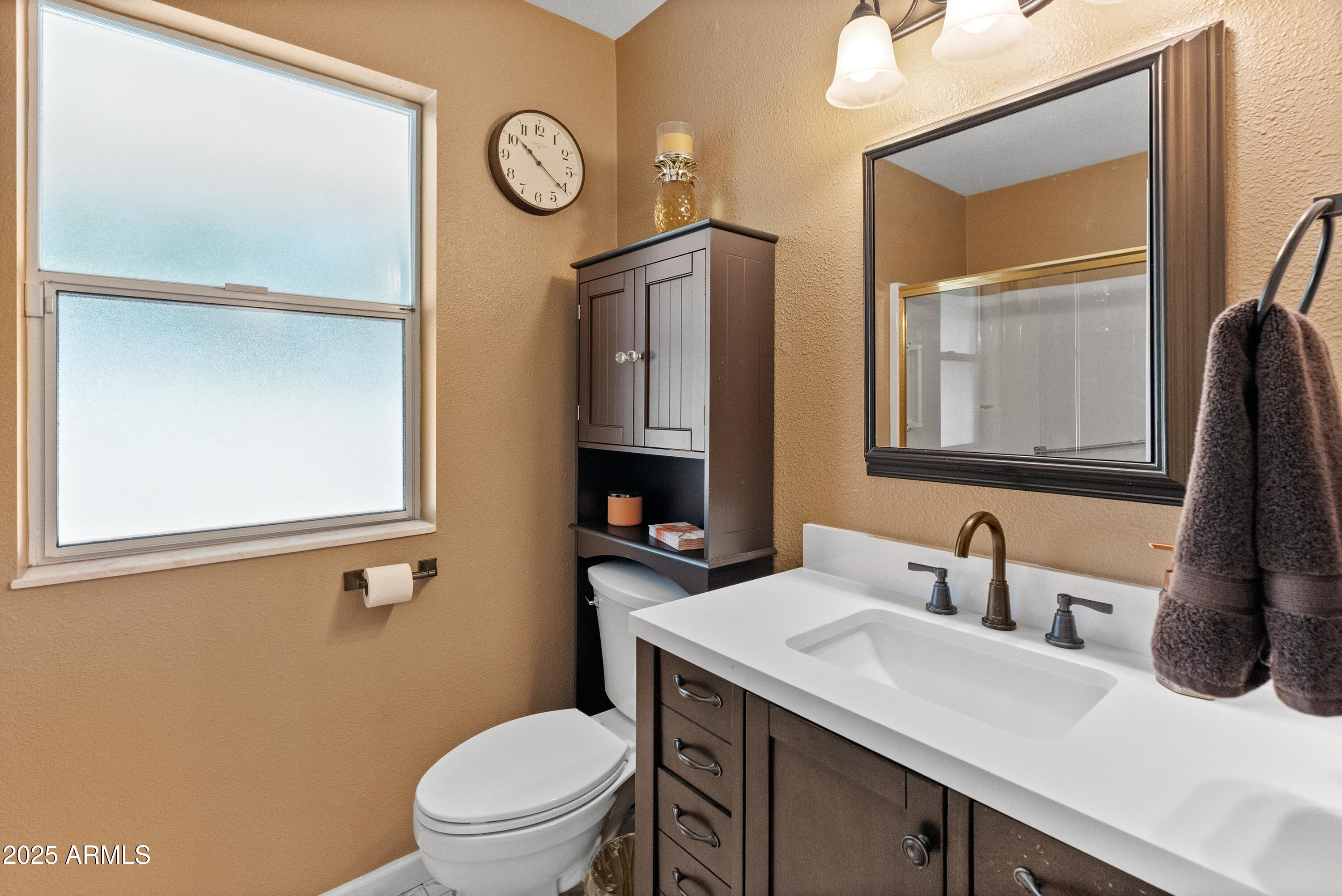 10229 W BOLIVAR Drive