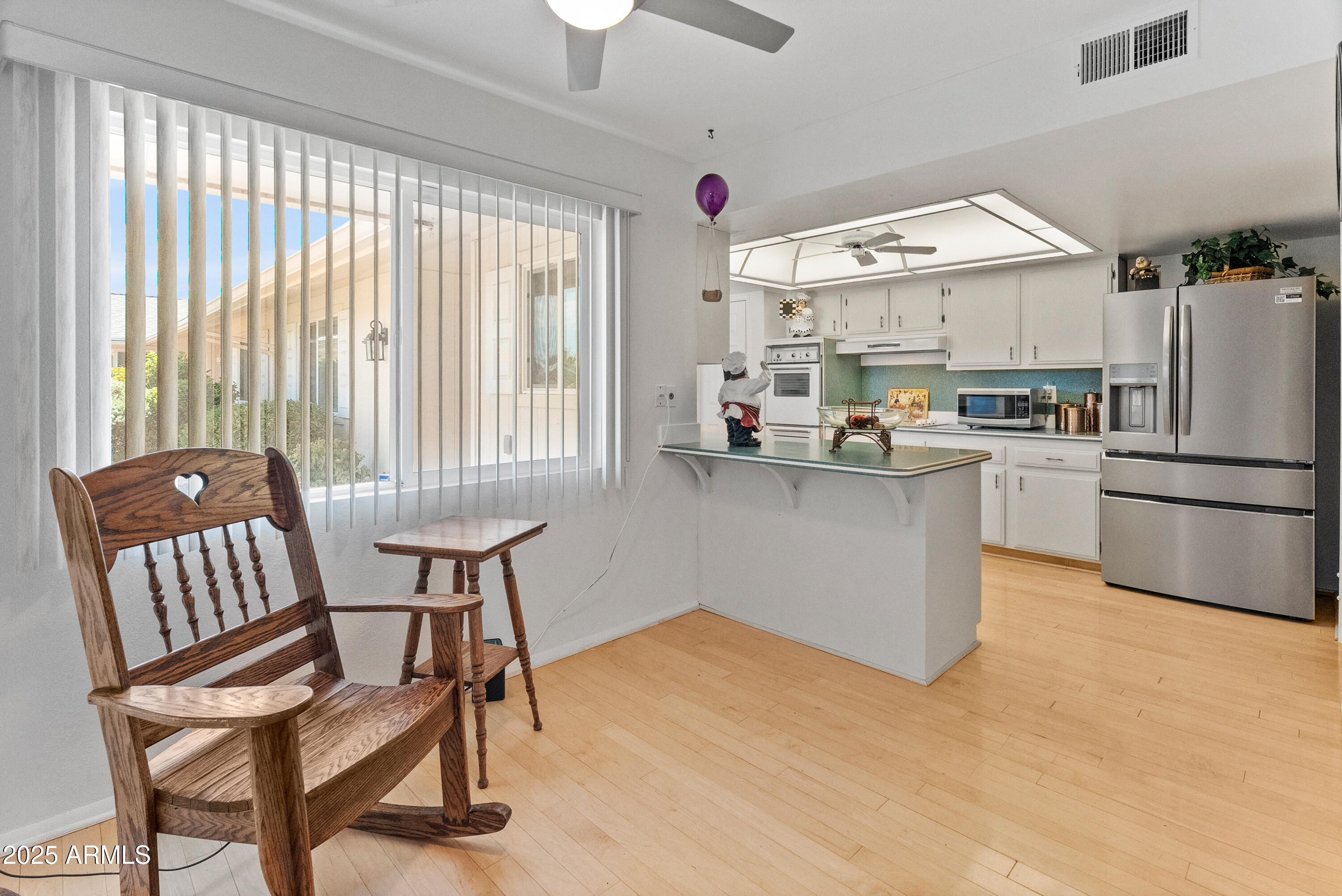 10229 W BOLIVAR Drive