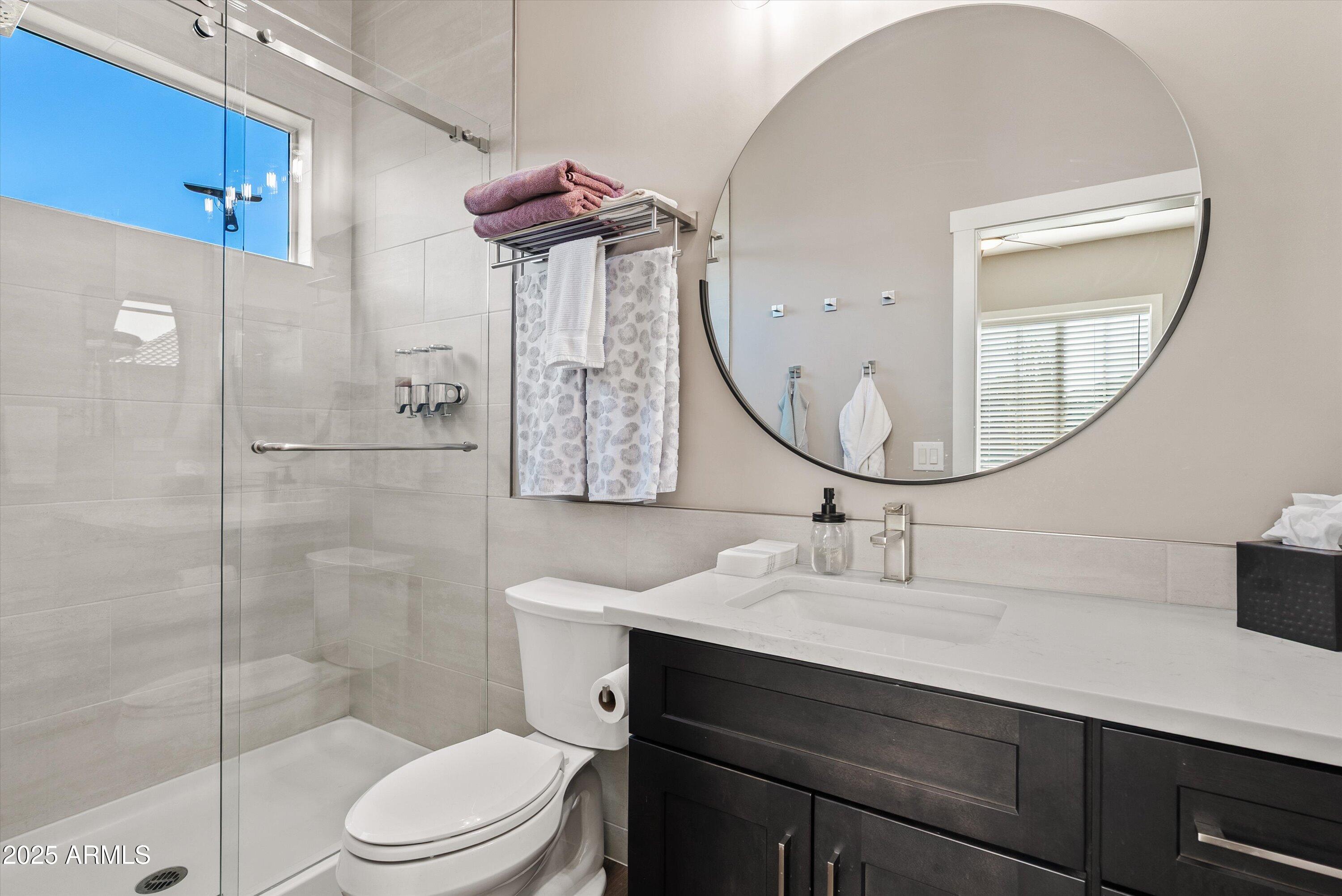 6694 S SINOVA Avenue