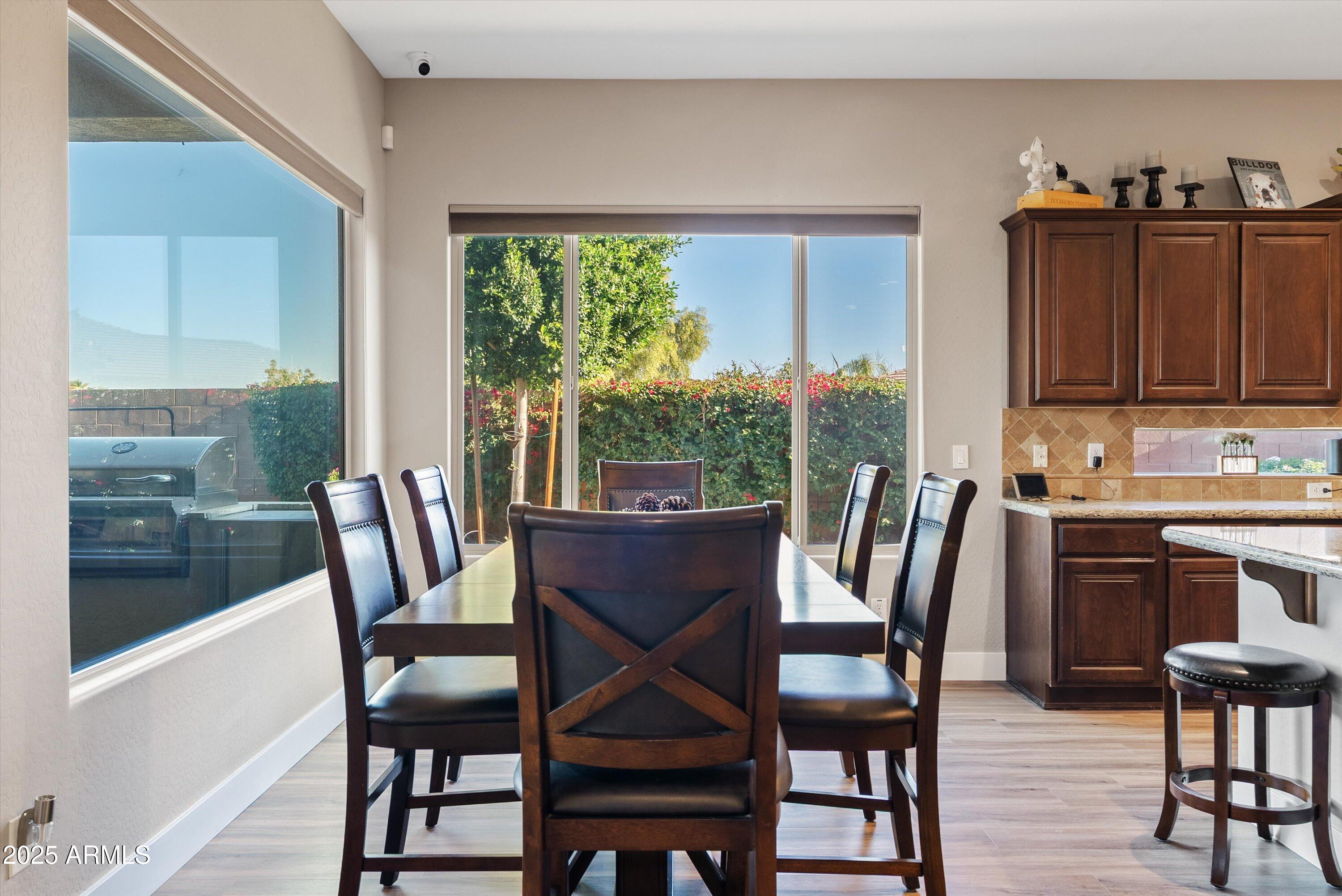 6694 S SINOVA Avenue