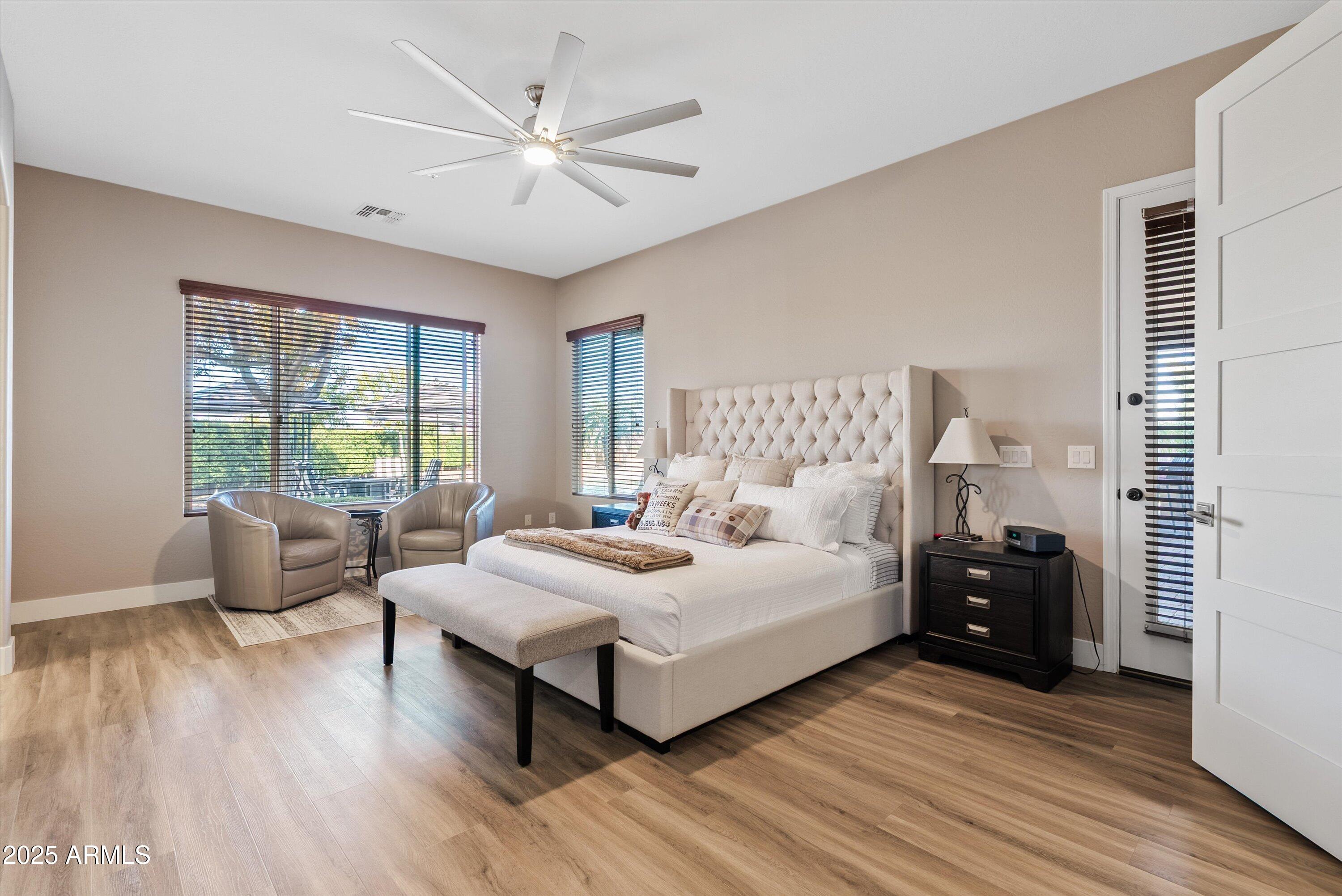 6694 S SINOVA Avenue