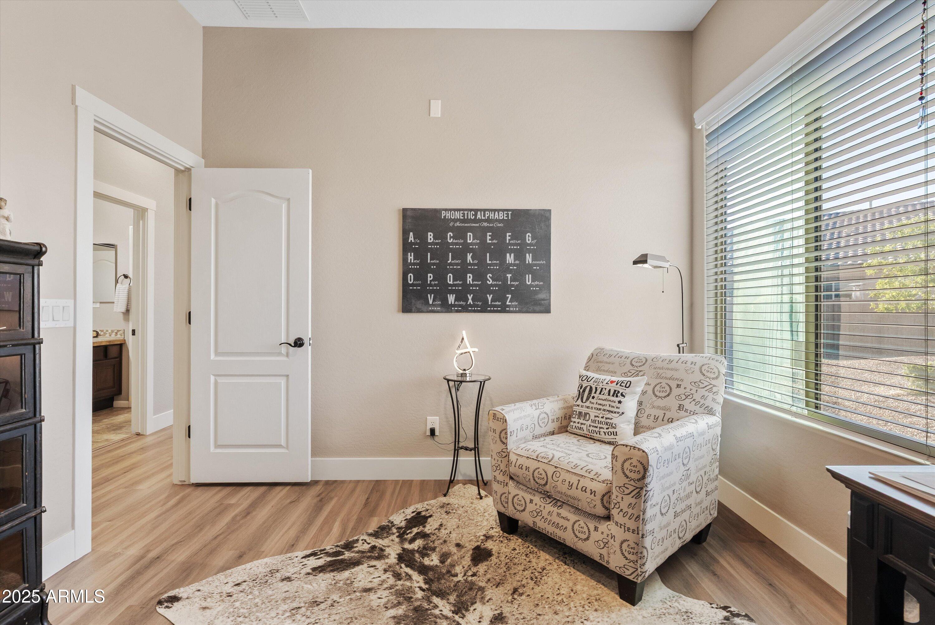 6694 S SINOVA Avenue