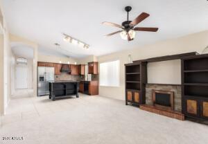 941 N BLACKBIRD Drive