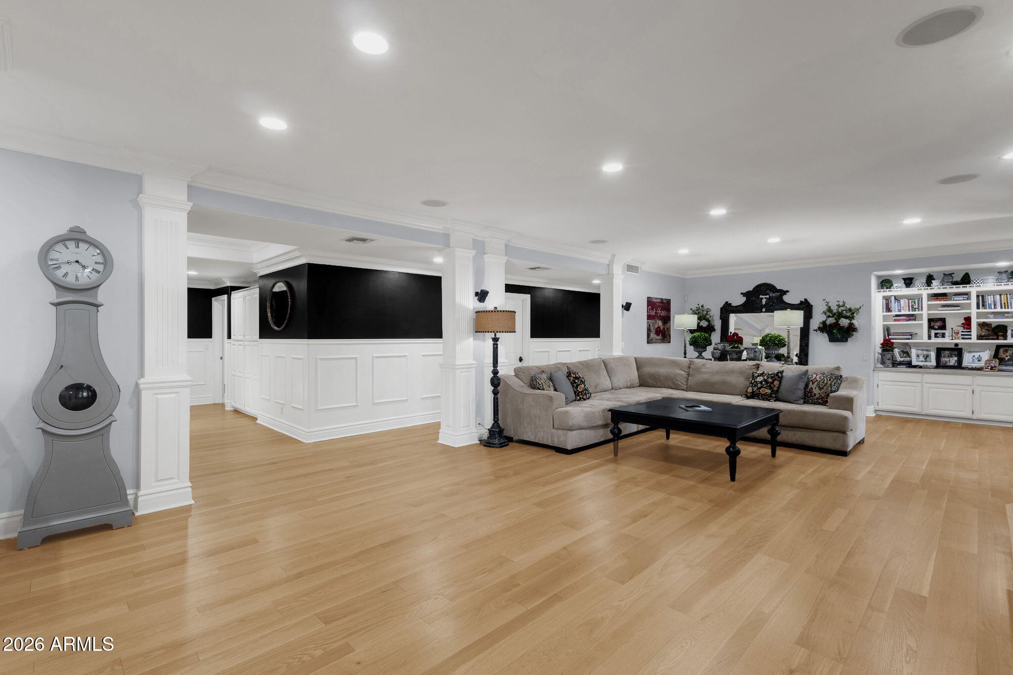 721 E SAN PEDRO Avenue
