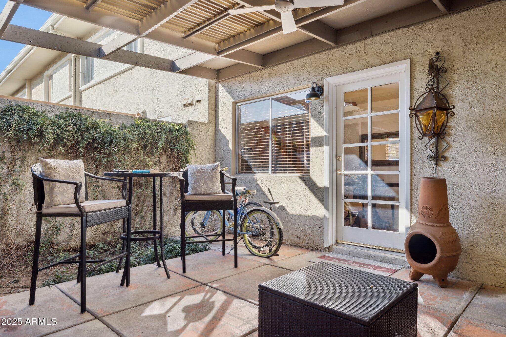 610 E MONTEBELLO Avenue 41