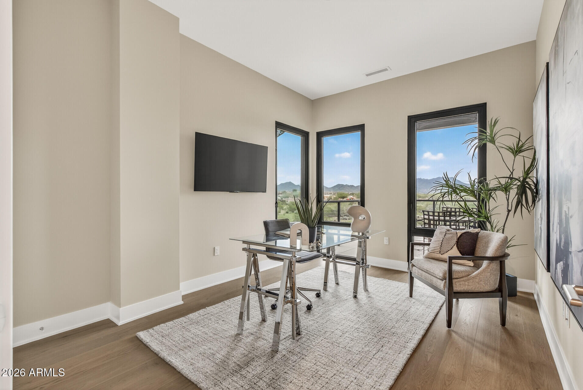 19355 N 73RD Way E2014