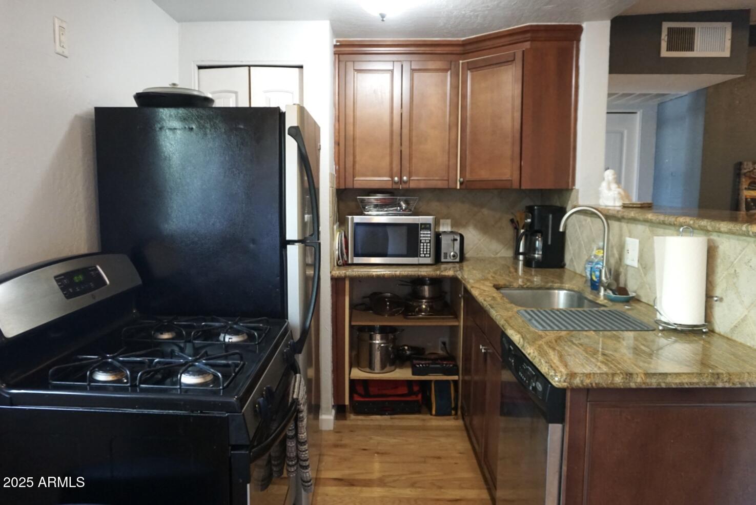 4224 N 12TH Street 209