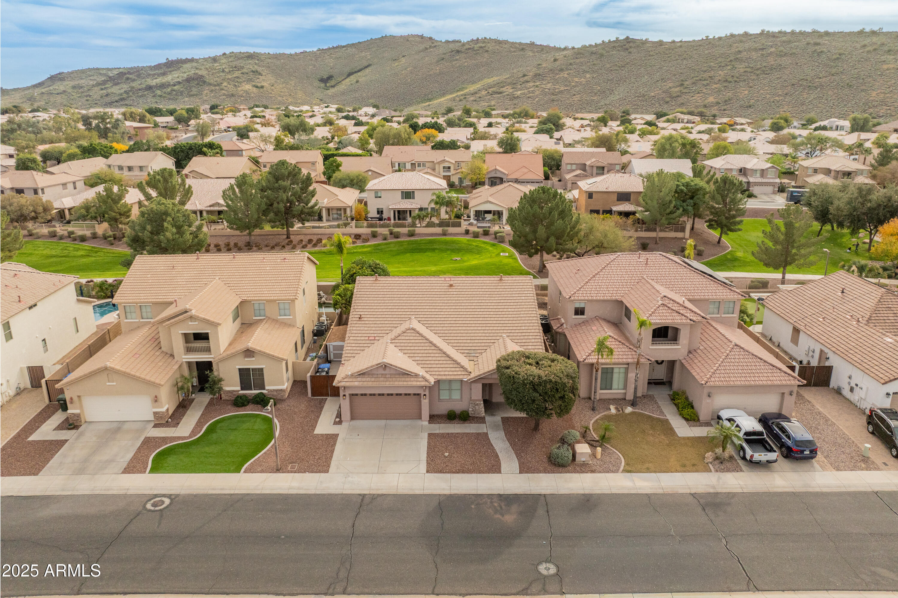 5929 W Park View Lane