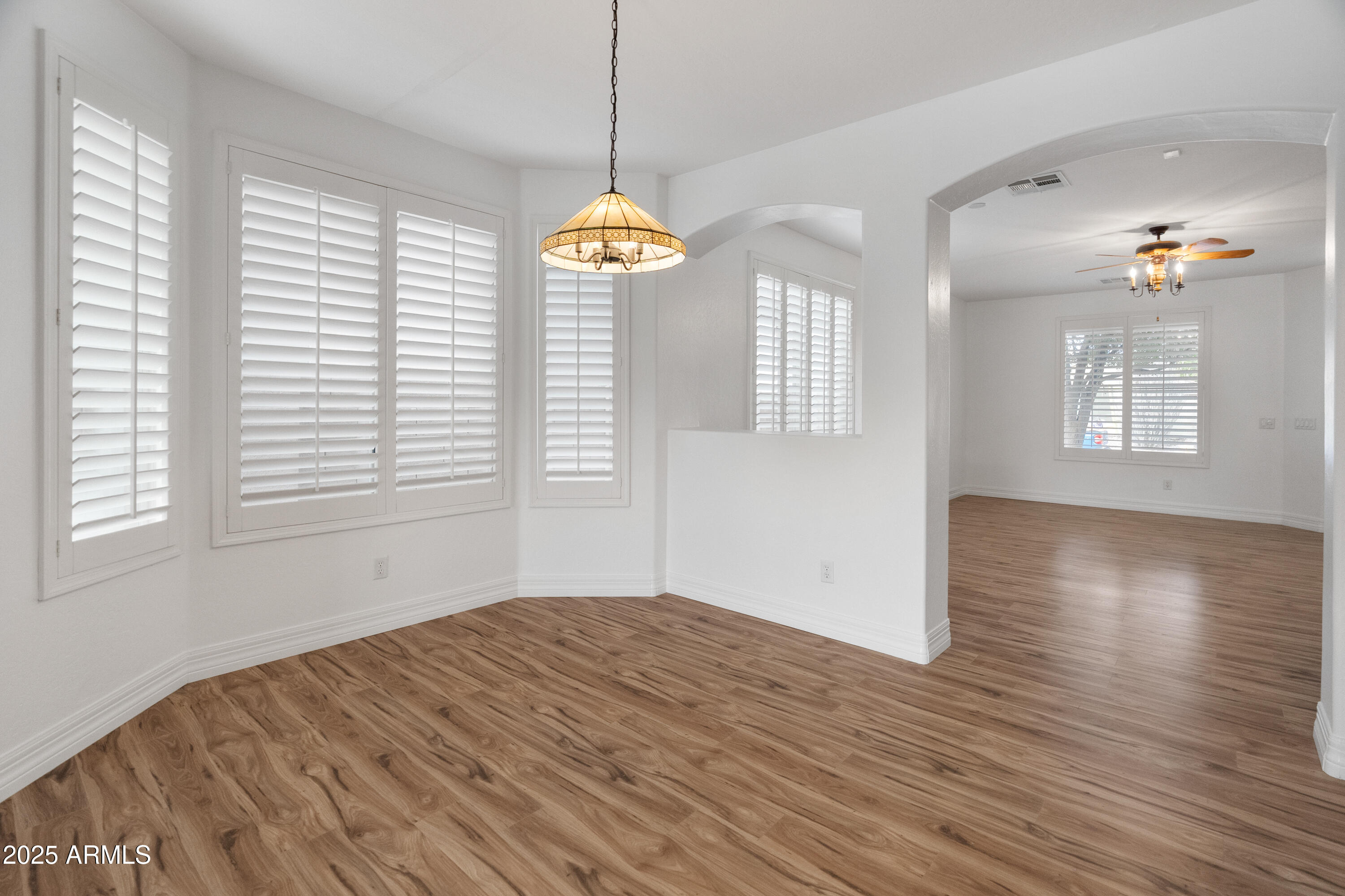 5929 W Park View Lane