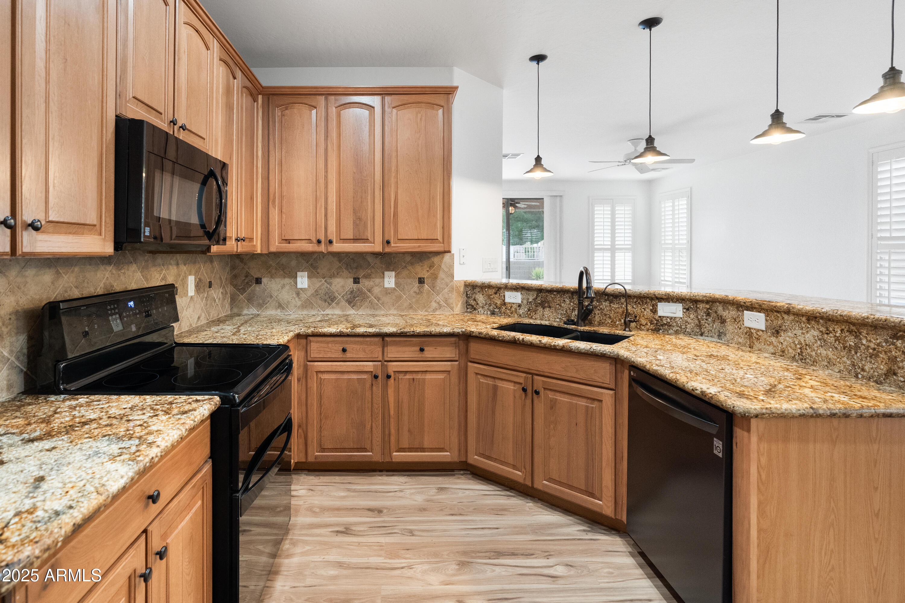 5929 W Park View Lane