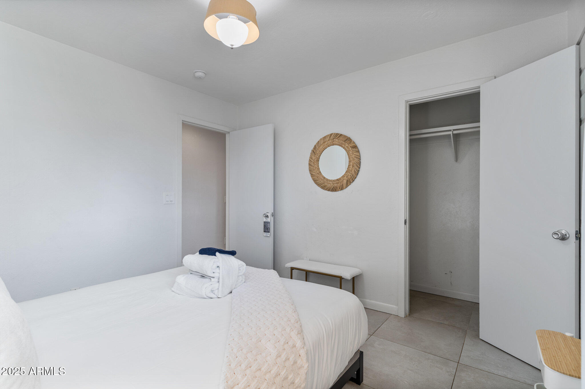 8450 E MONTECITO Avenue