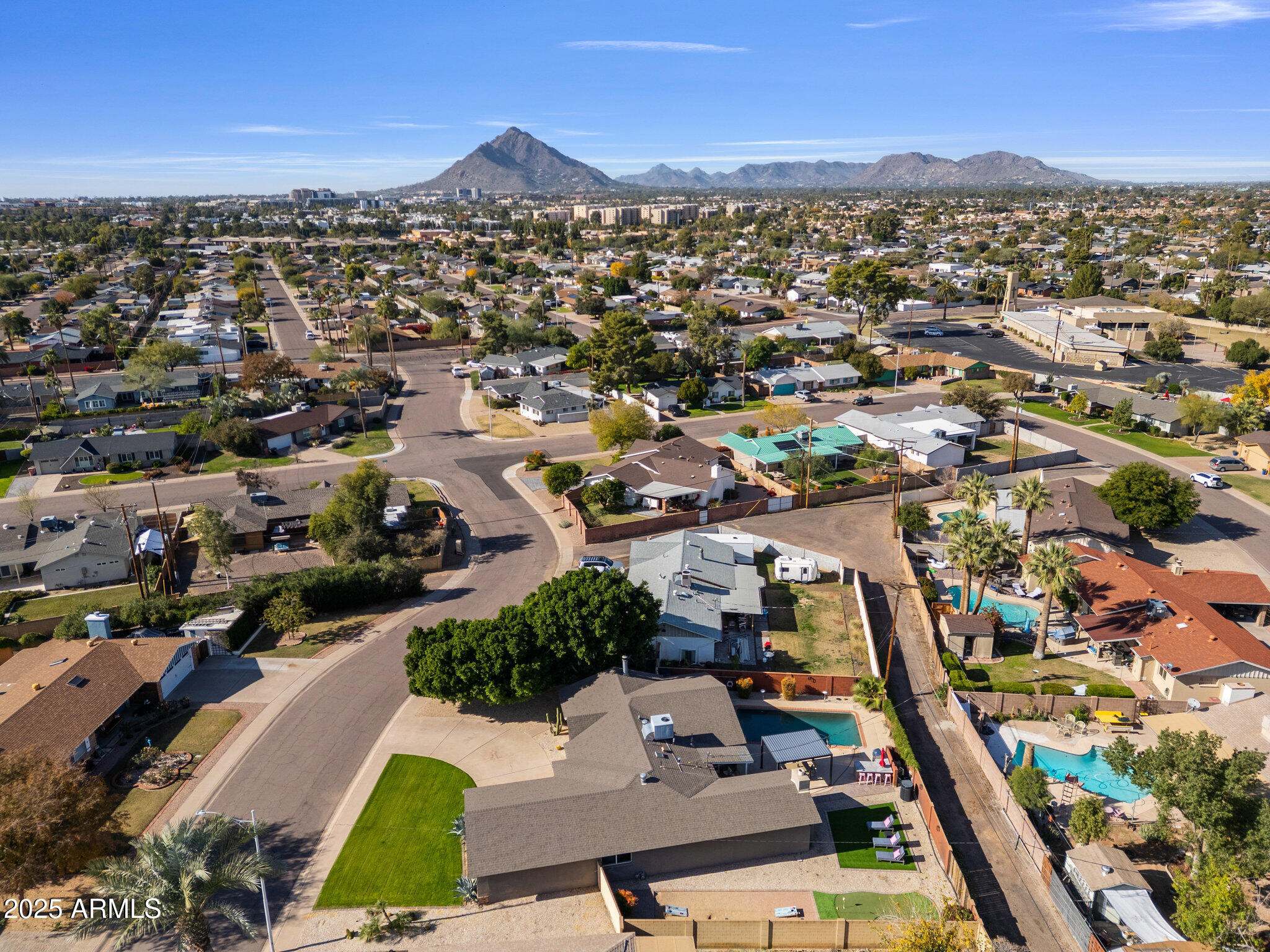 8450 E MONTECITO Avenue