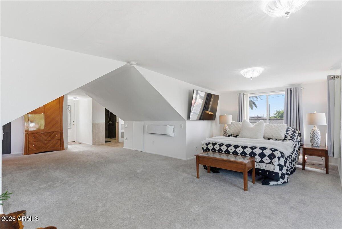 1521 W GARFIELD Street