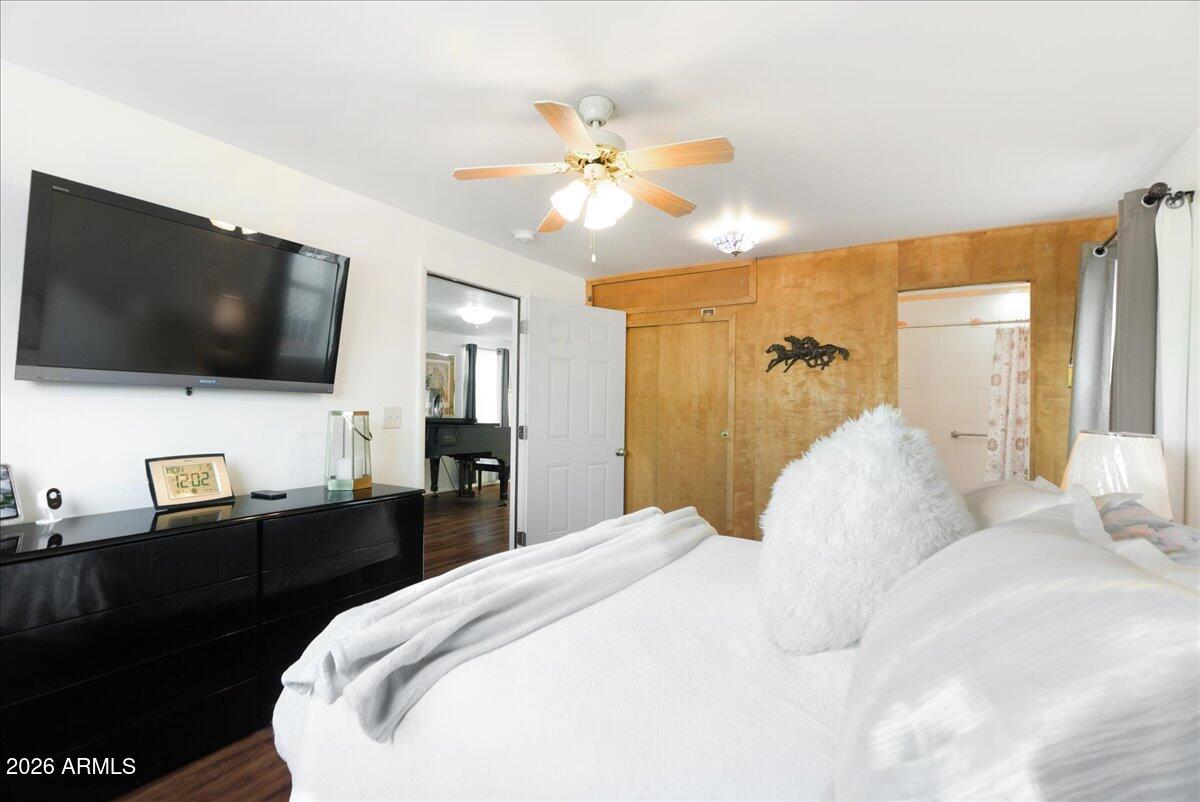 1521 W GARFIELD Street