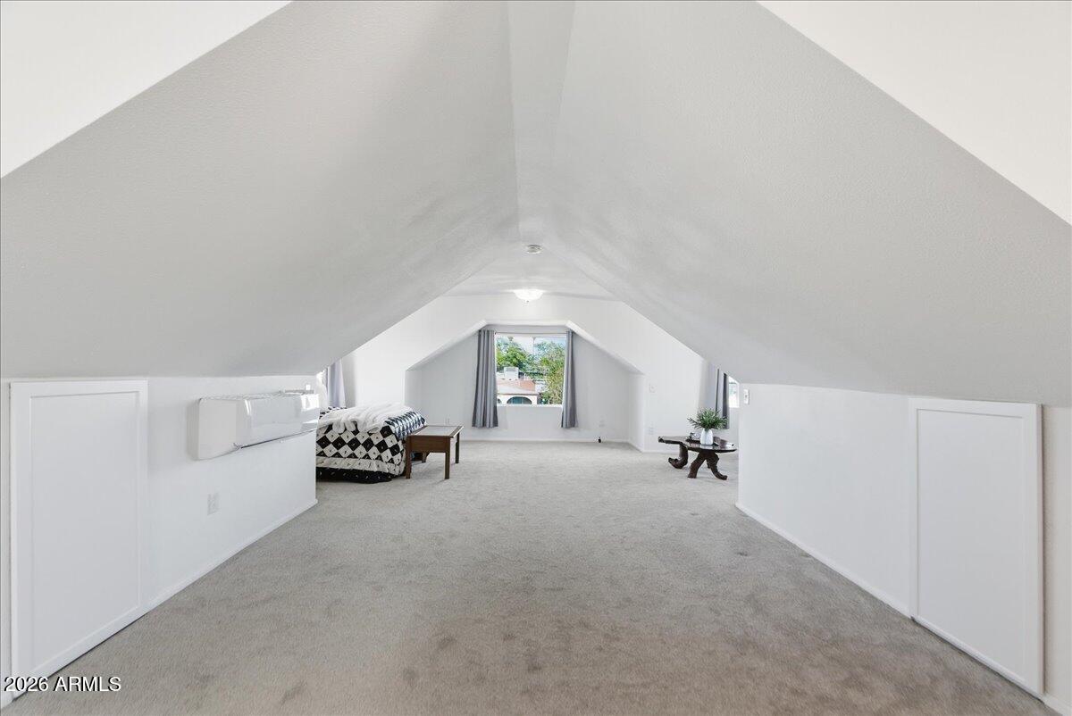 1521 W GARFIELD Street