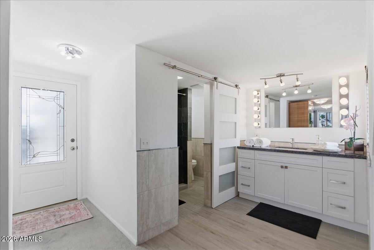 1521 W GARFIELD Street