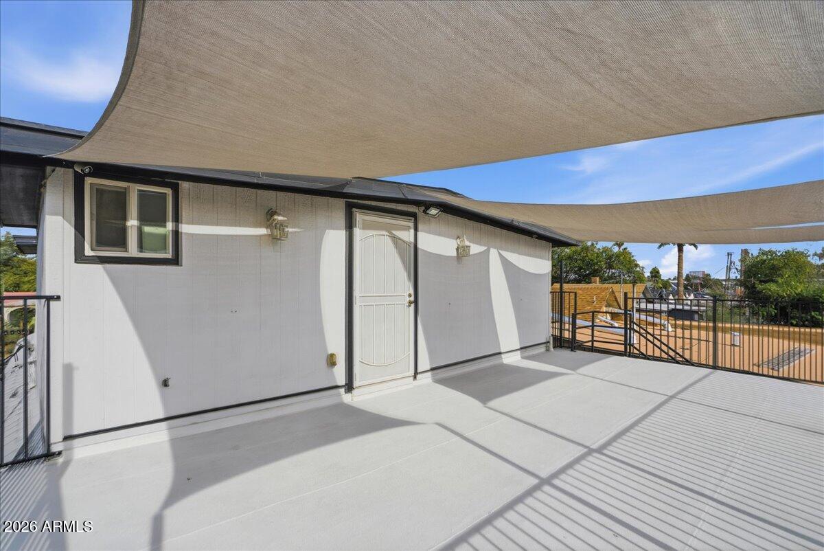 1521 W GARFIELD Street