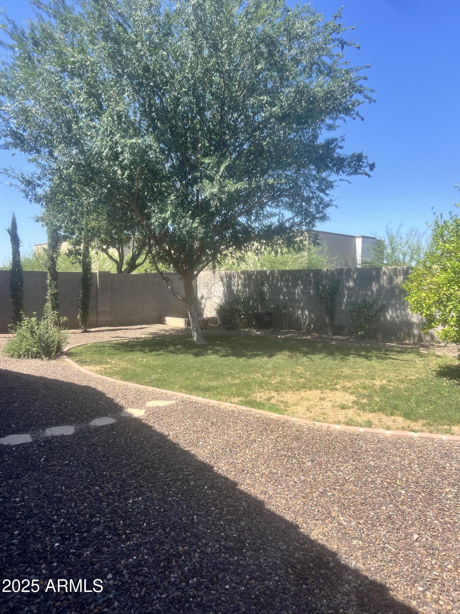 36018 N RICHARDSON Drive