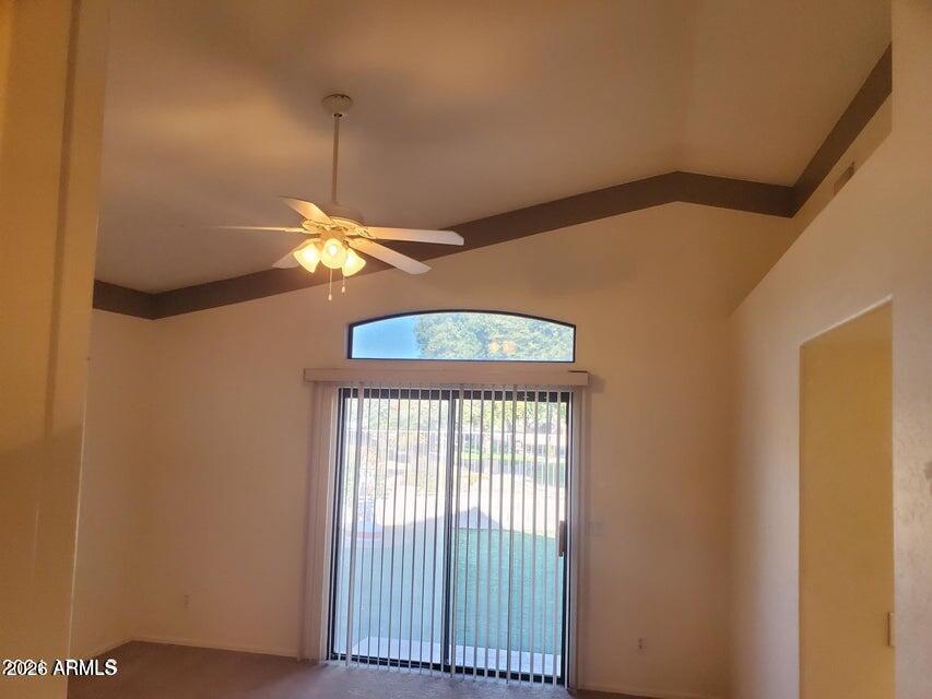 1848 E CHILTON Drive