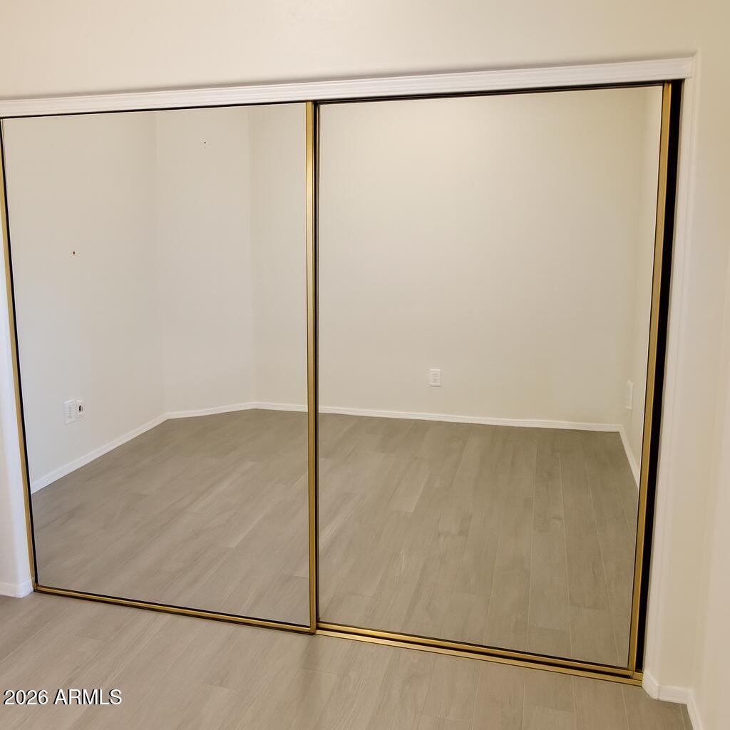 1848 E CHILTON Drive