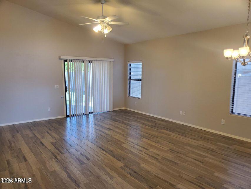 1848 E CHILTON Drive