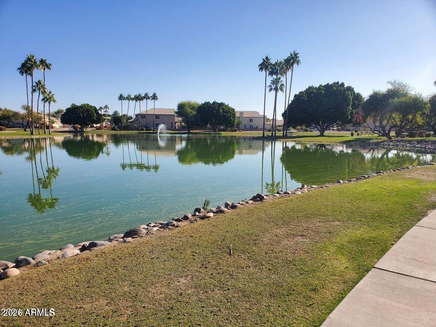 1848 E CHILTON Drive