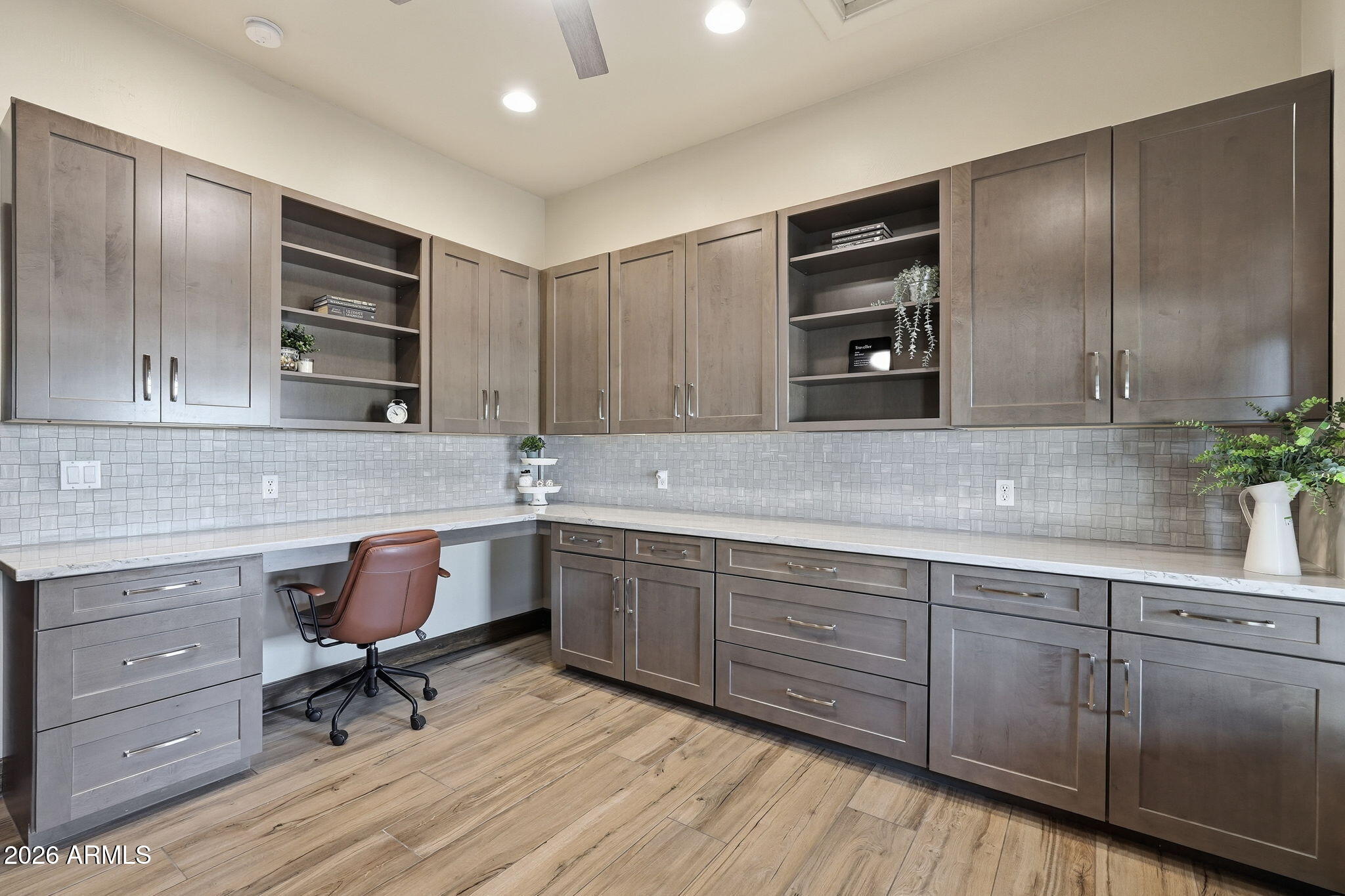 24612 S 142ND Street