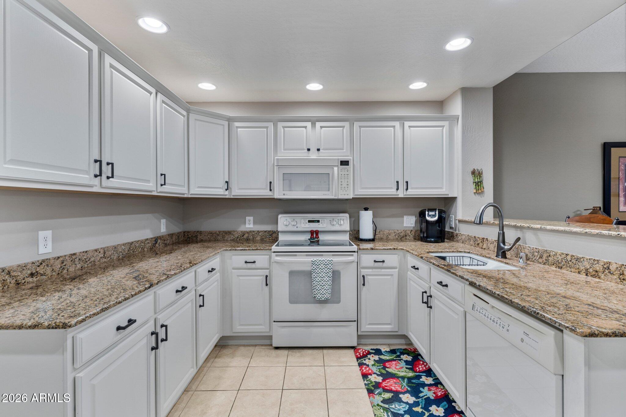 19700 N 76TH Street 1064