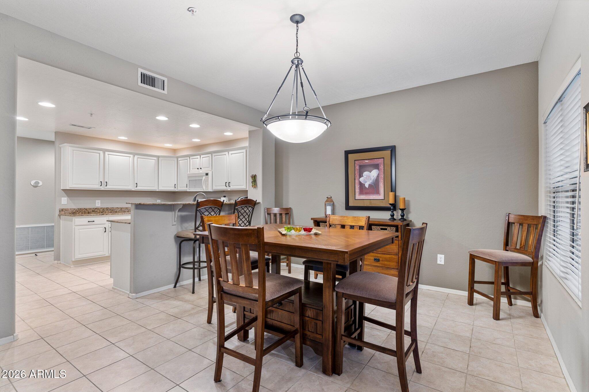 19700 N 76TH Street 1064