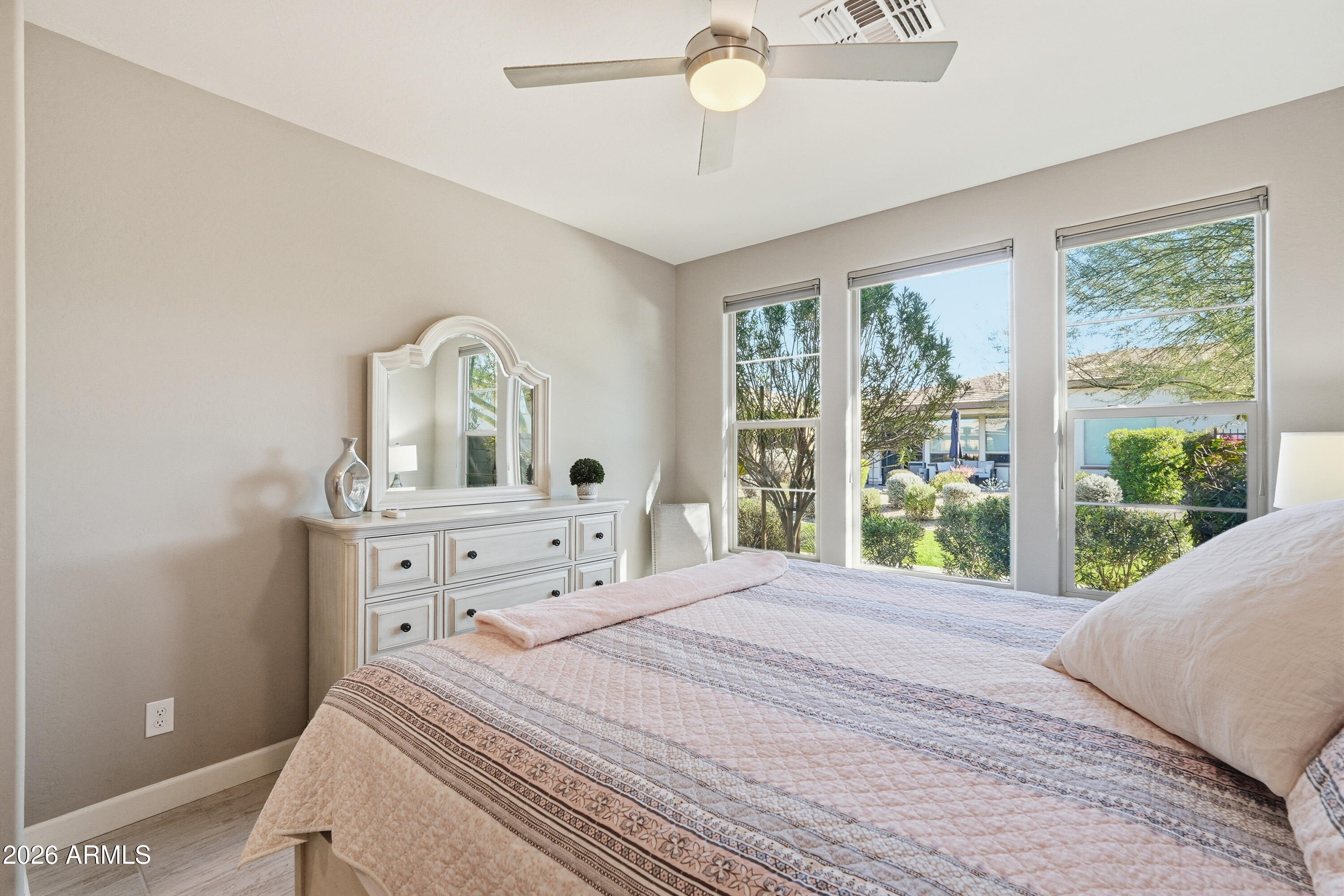 35989 N KENNEDIA Lane