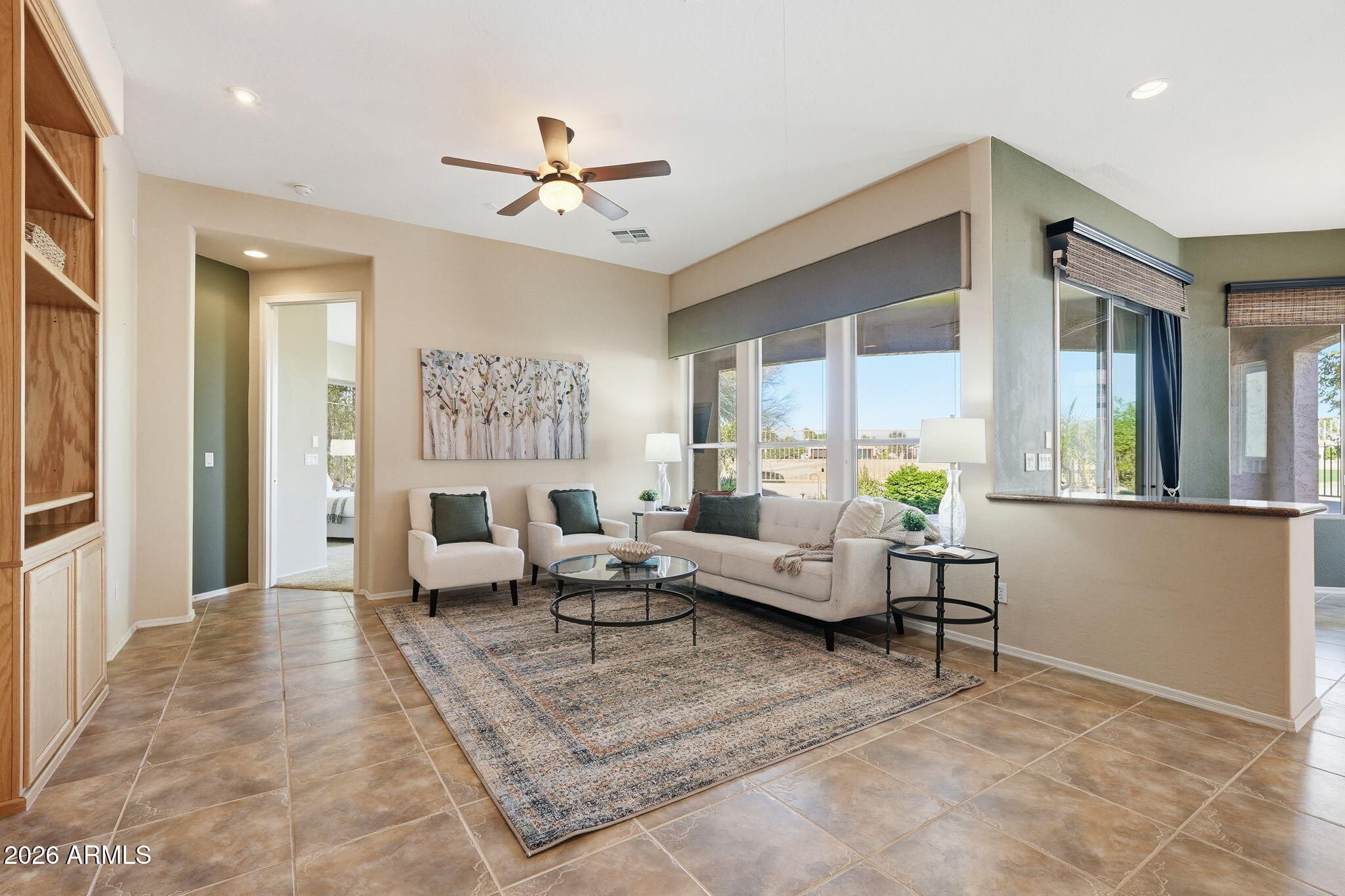 4548 E NIGHTINGALE Lane