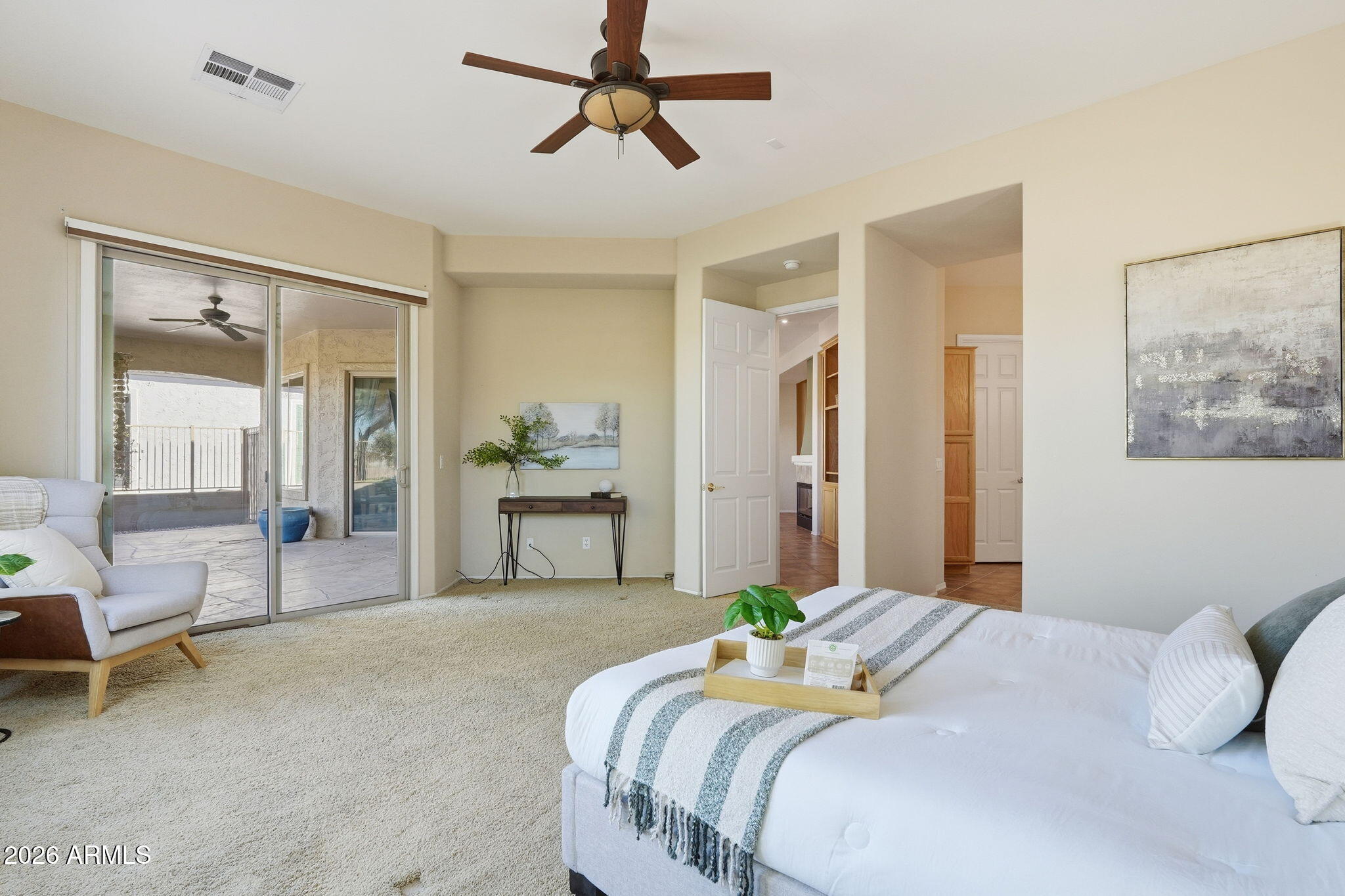 4548 E NIGHTINGALE Lane