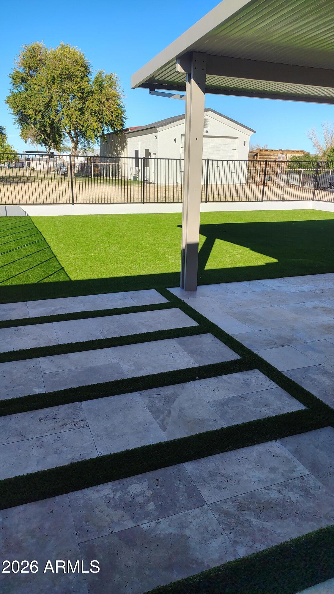 15420 E VIA DEL RANCHO