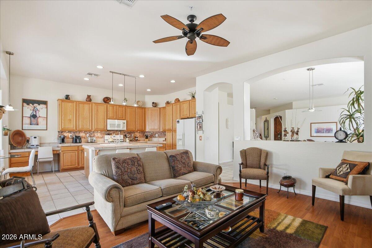 9220 N BROKEN BOW