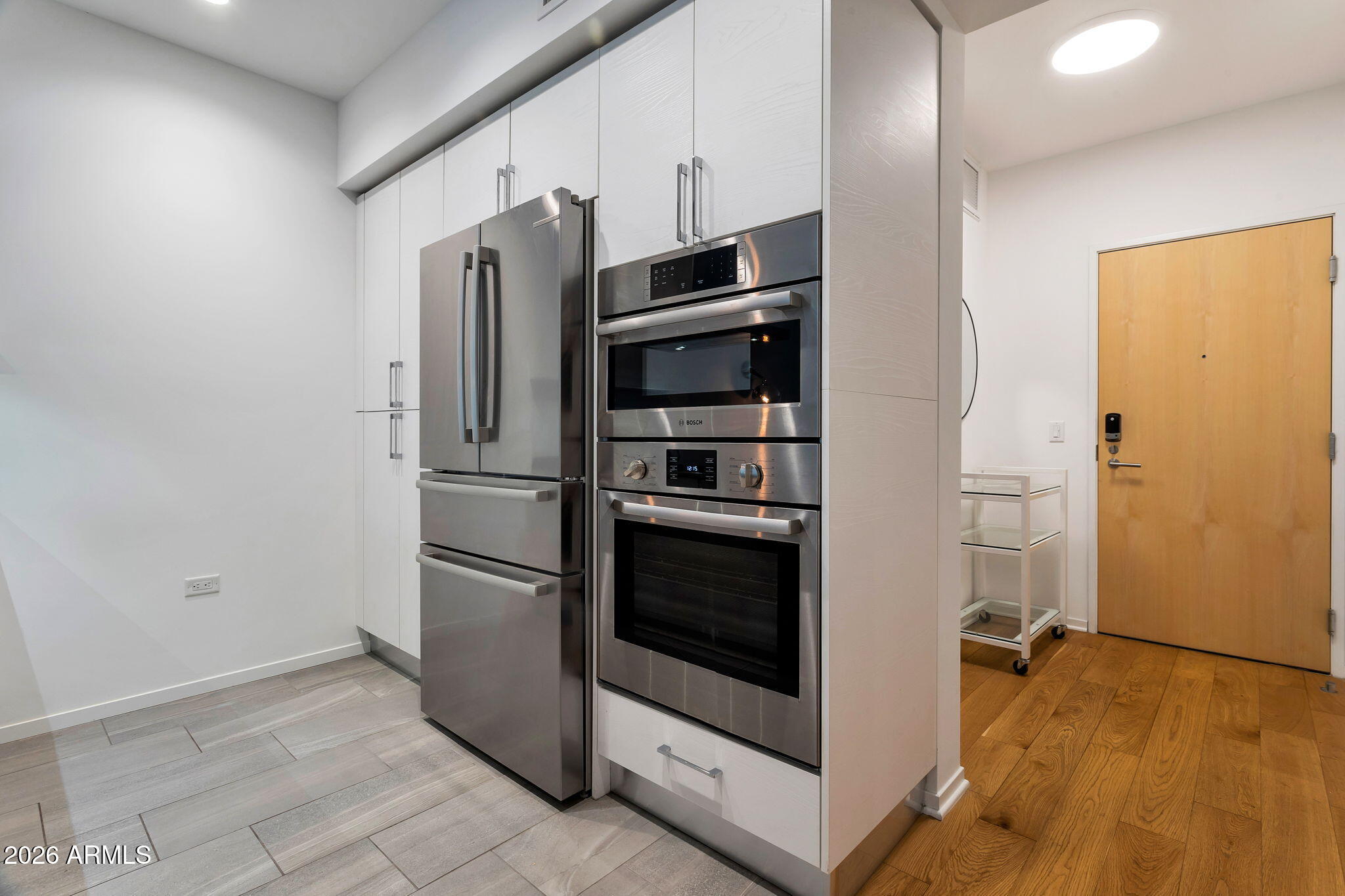 7180 E KIERLAND Boulevard 504