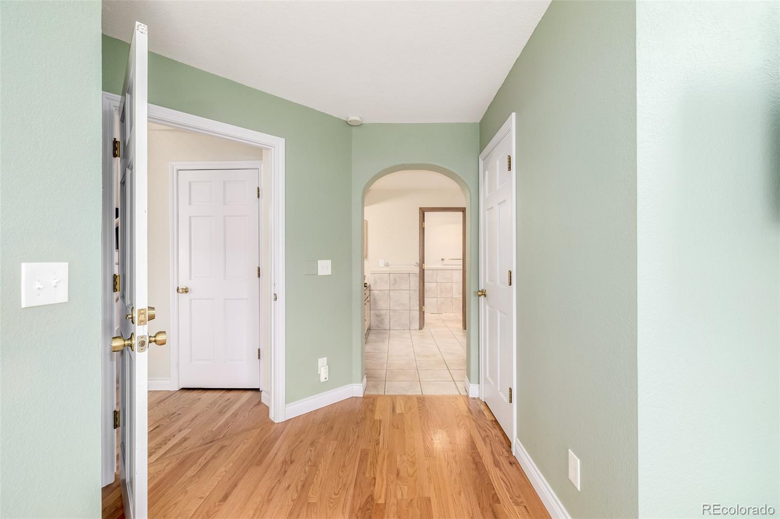 24170 Genesee Village Road