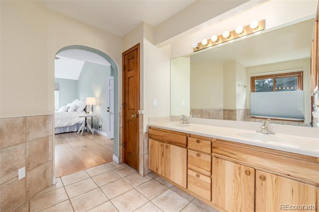 24170 Genesee Village Road