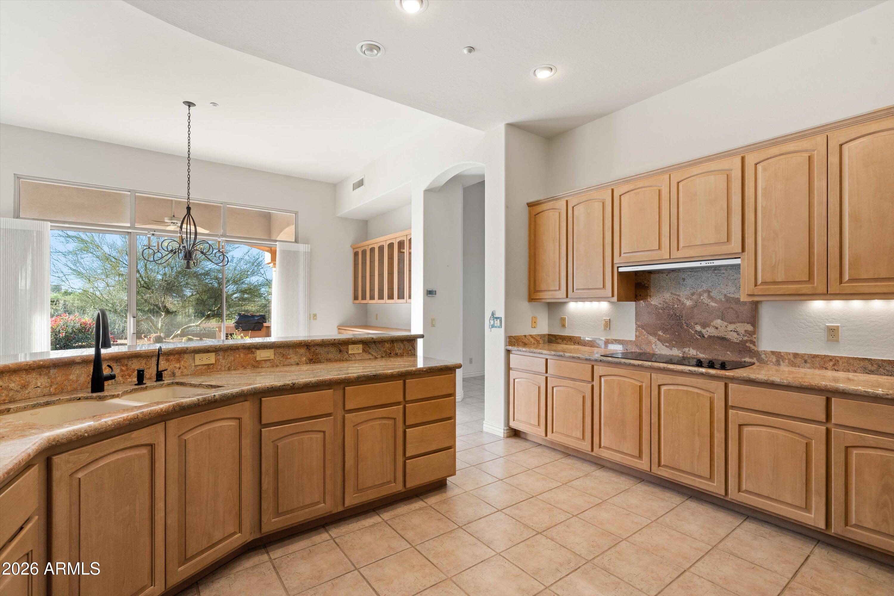 7759 E FLEDGLING Drive