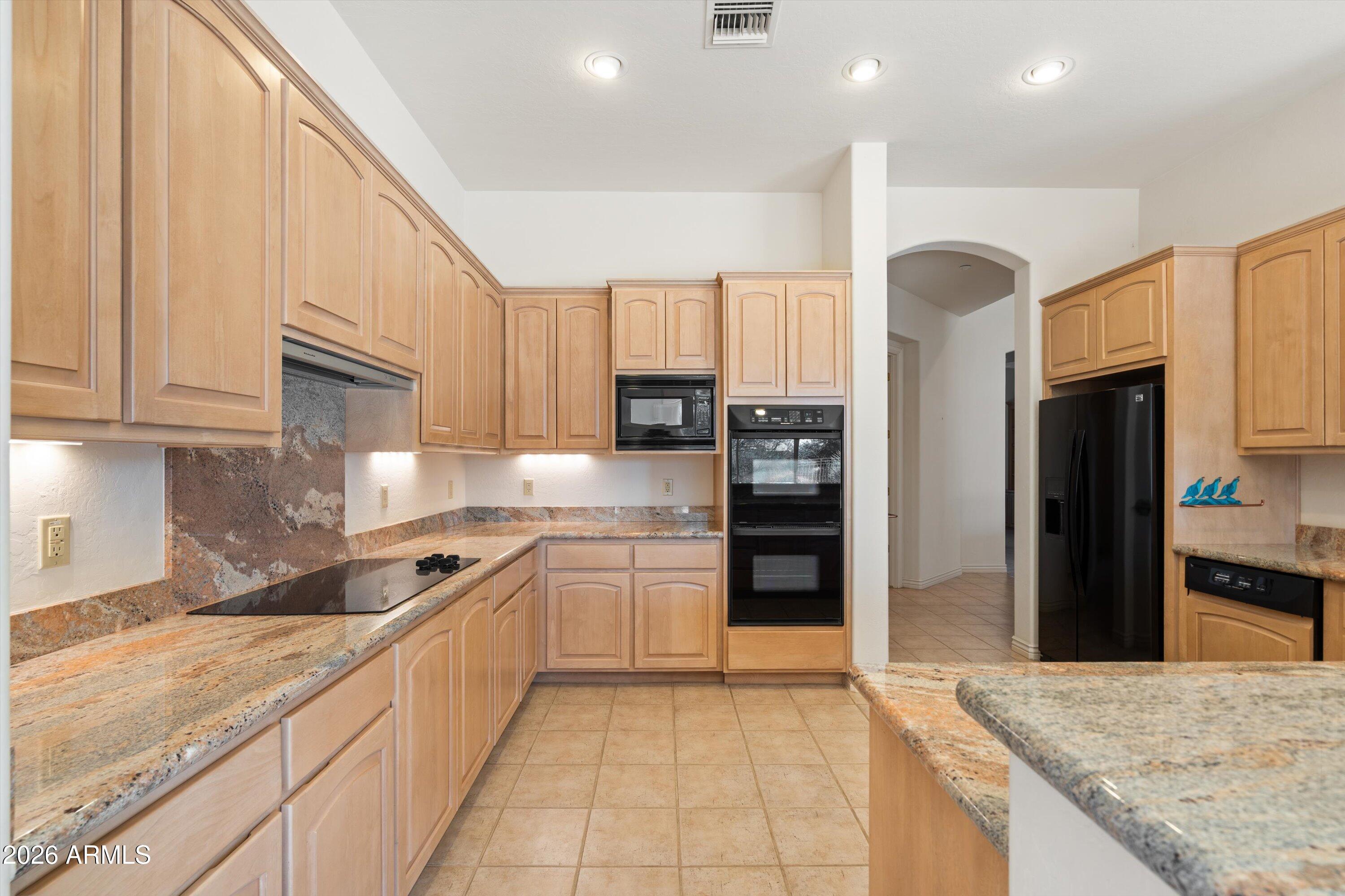 7759 E FLEDGLING Drive