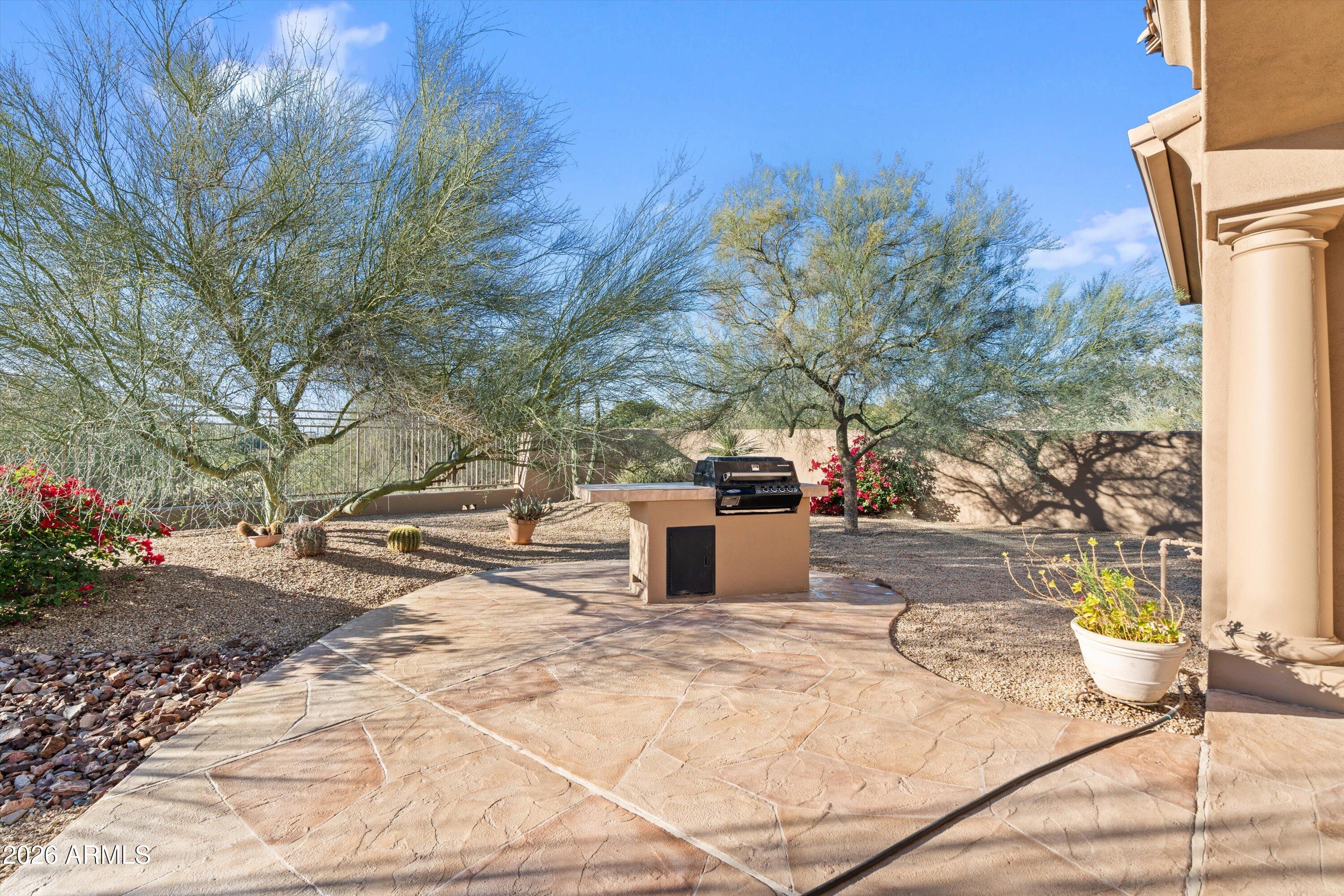 7759 E FLEDGLING Drive