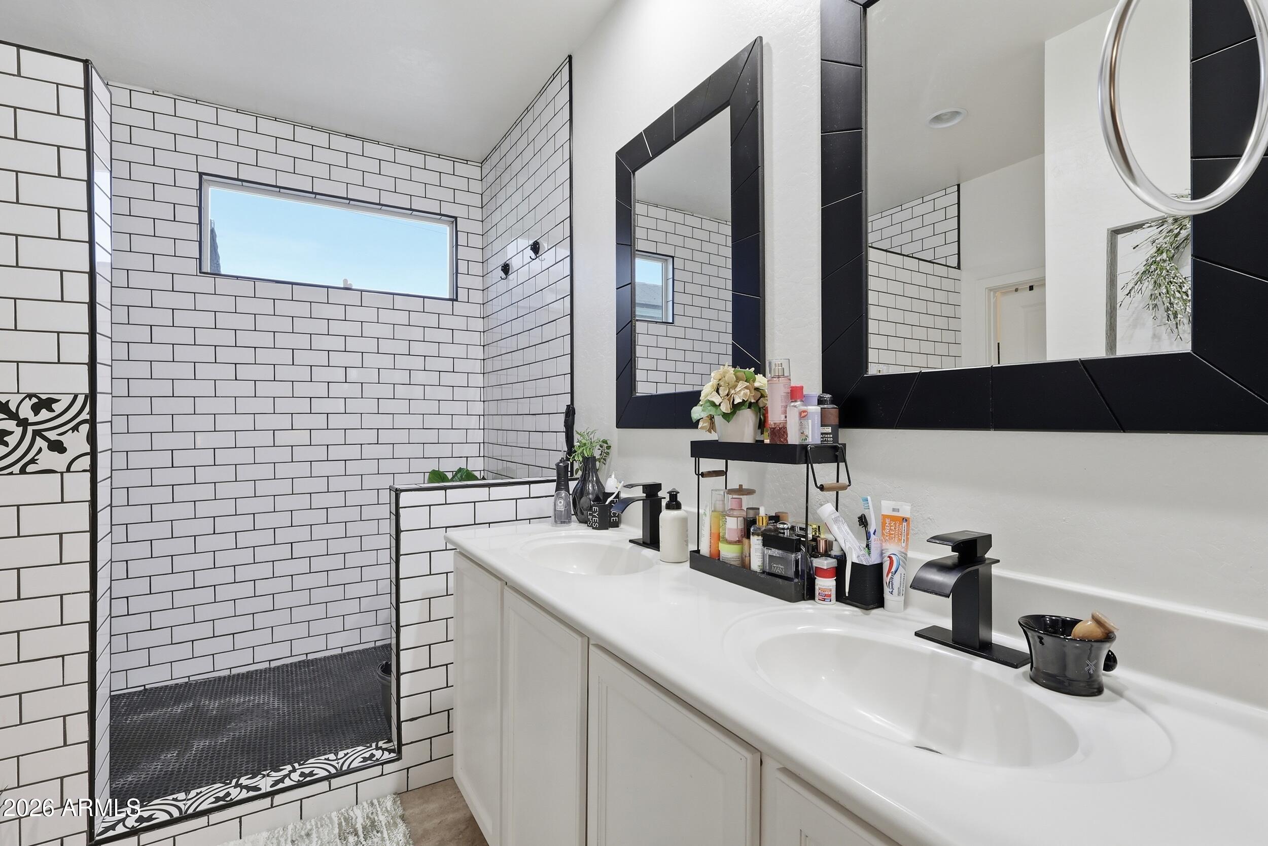 23892 W WATKINS Street