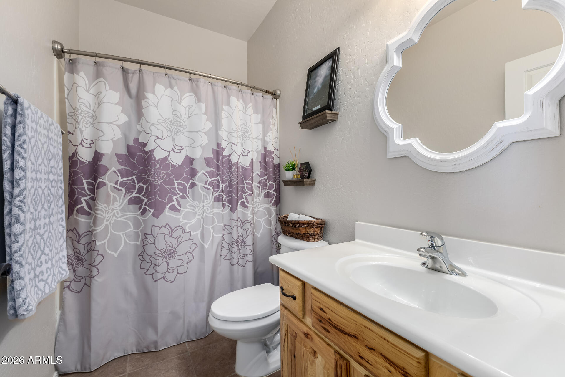 4107 S HACKBERRY Trail