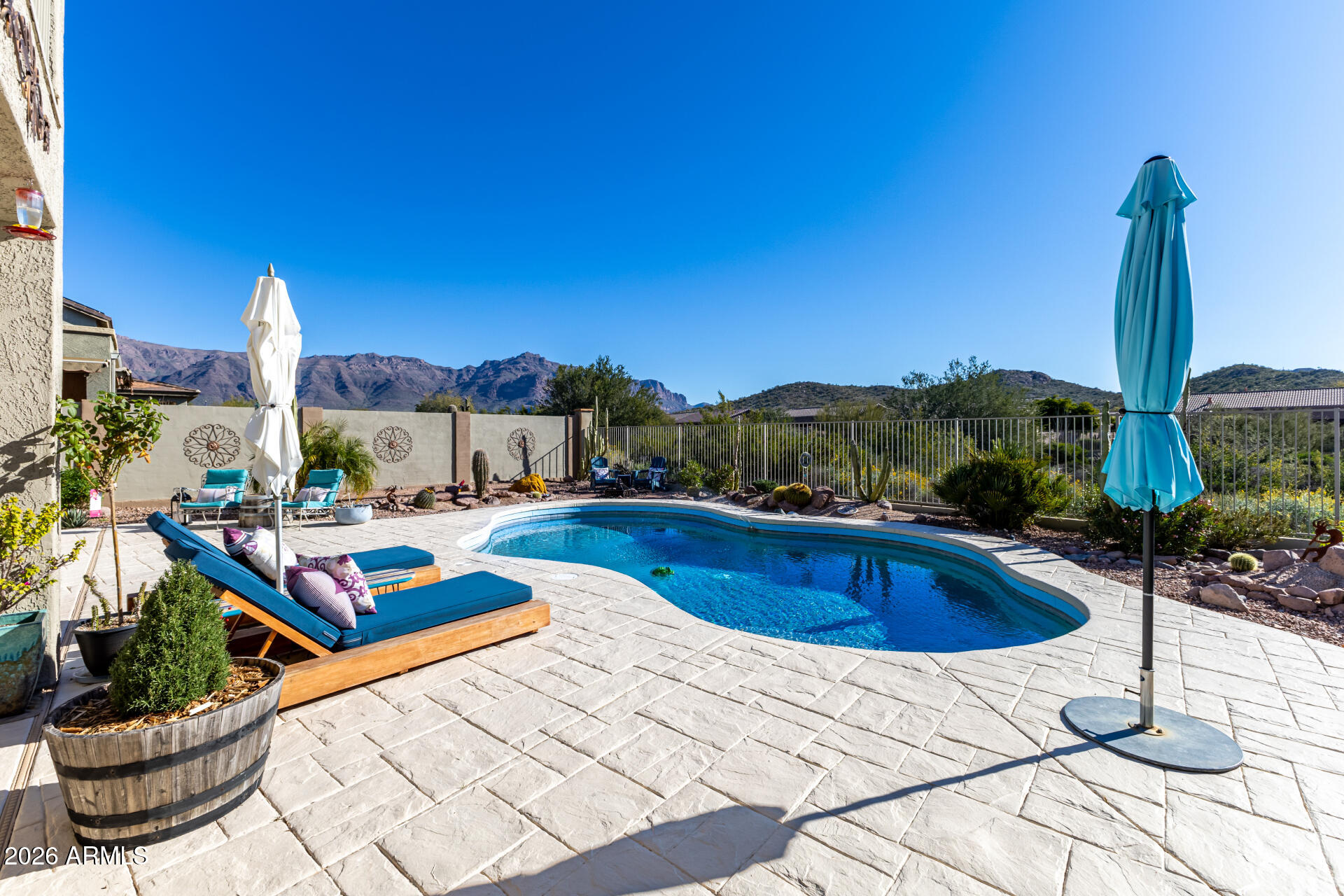 4107 S HACKBERRY Trail