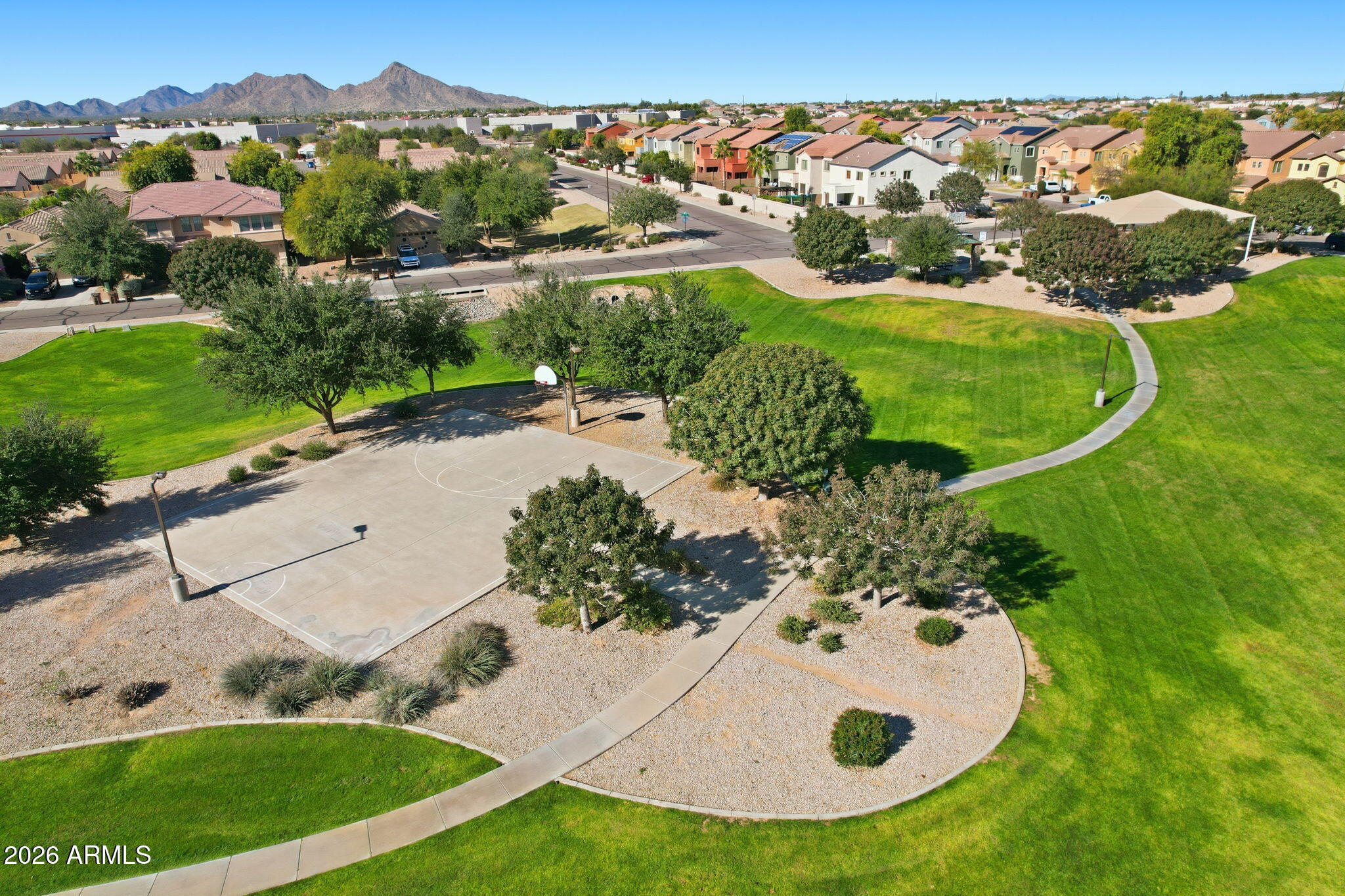 867 W DESERT GLEN Drive