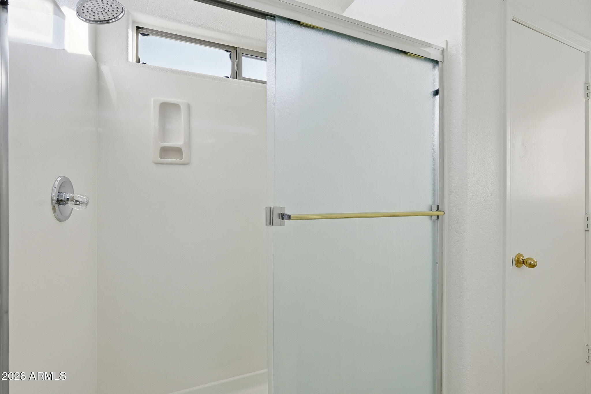 823 E MOUNTAIN VIEW Road