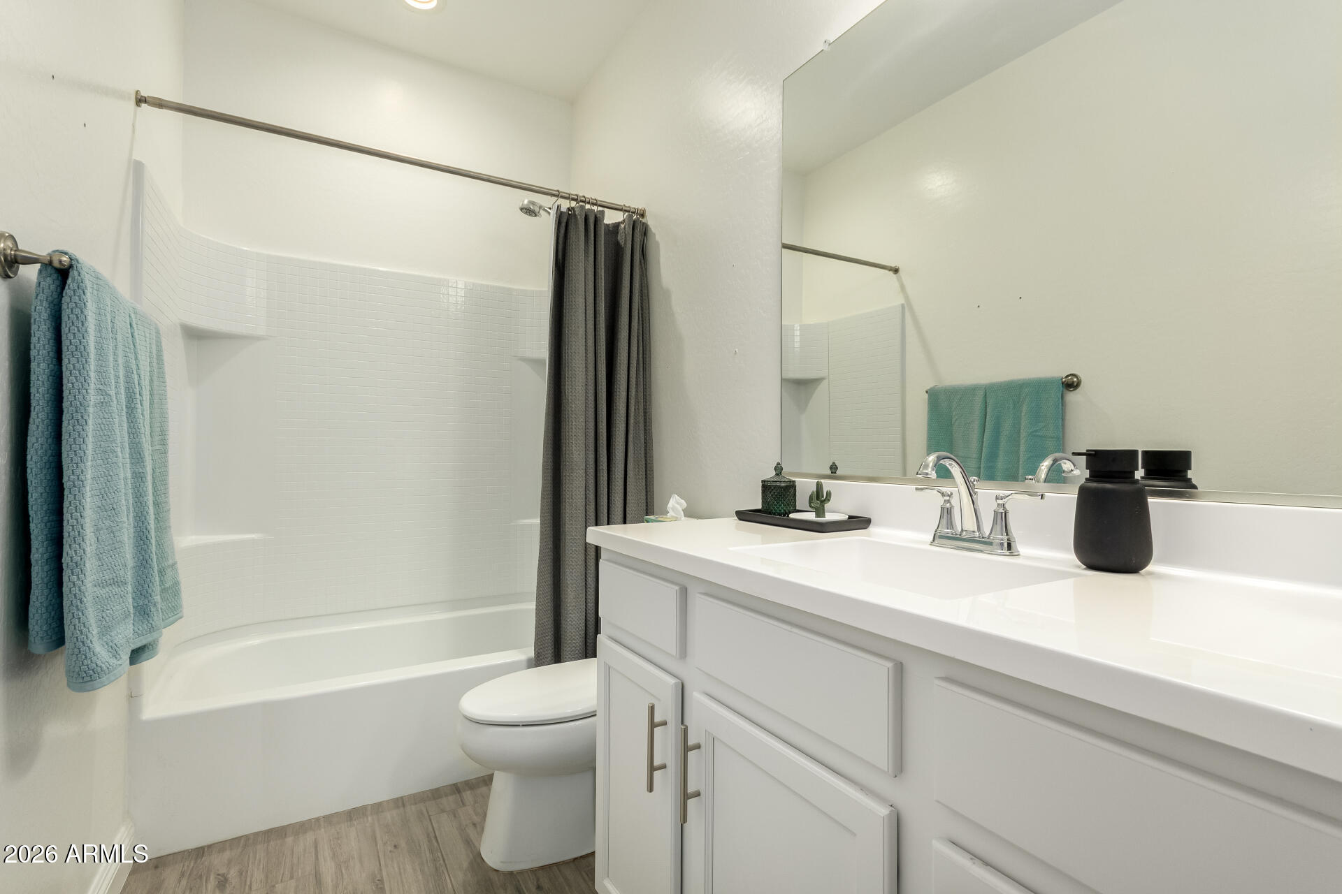 228 W WELD Street
