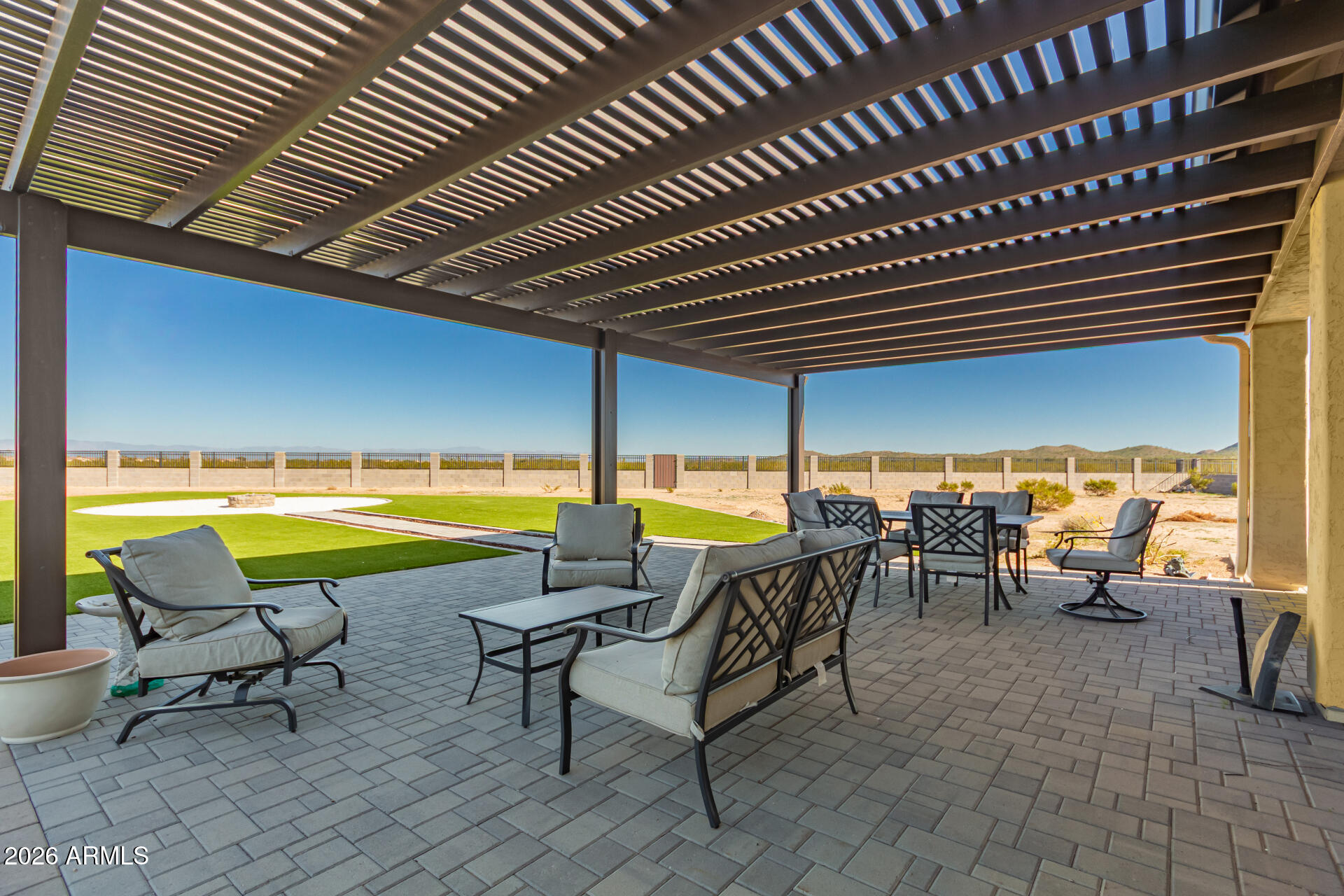 228 W WELD Street