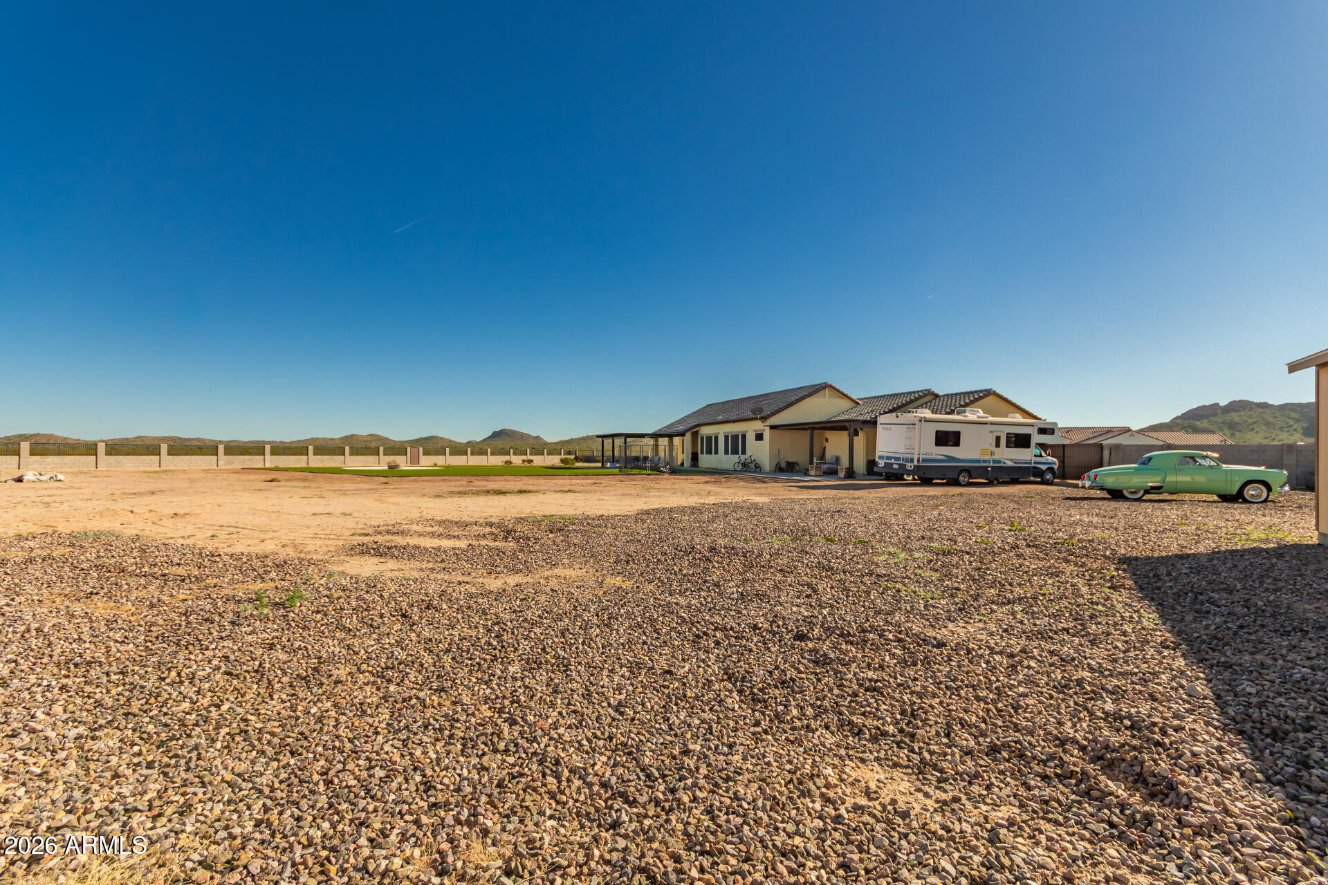 228 W WELD Street