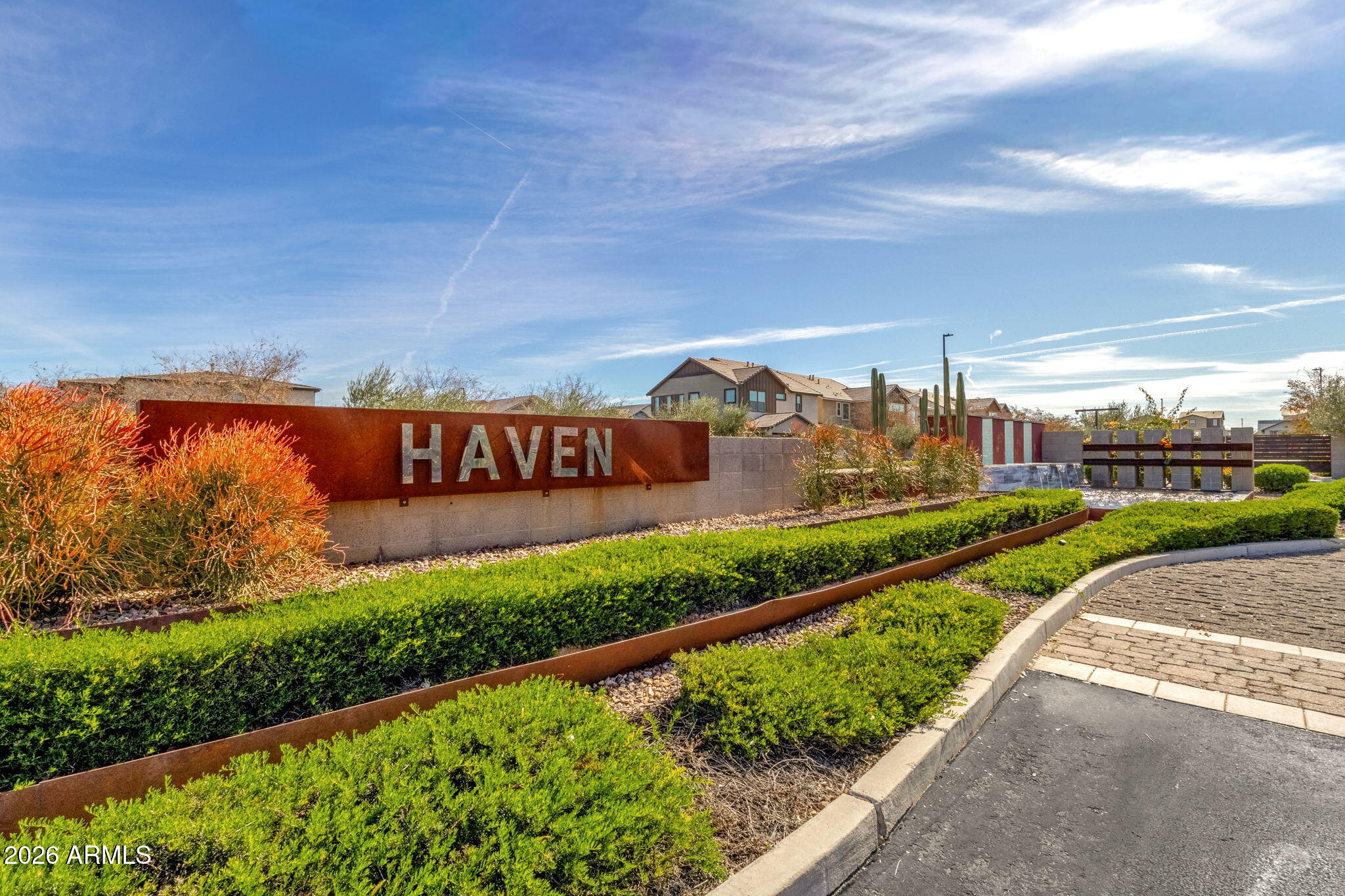 758 W WINCHESTER Drive